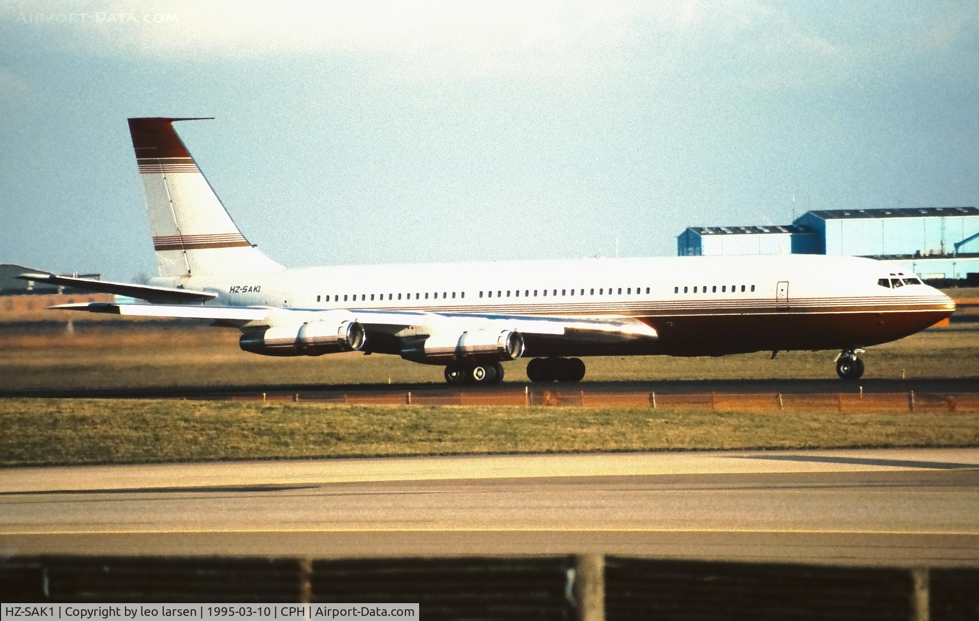HZ-SAK1, 1963 Boeing 707-351B C/N 18586, Copenhagen 10.3.1995