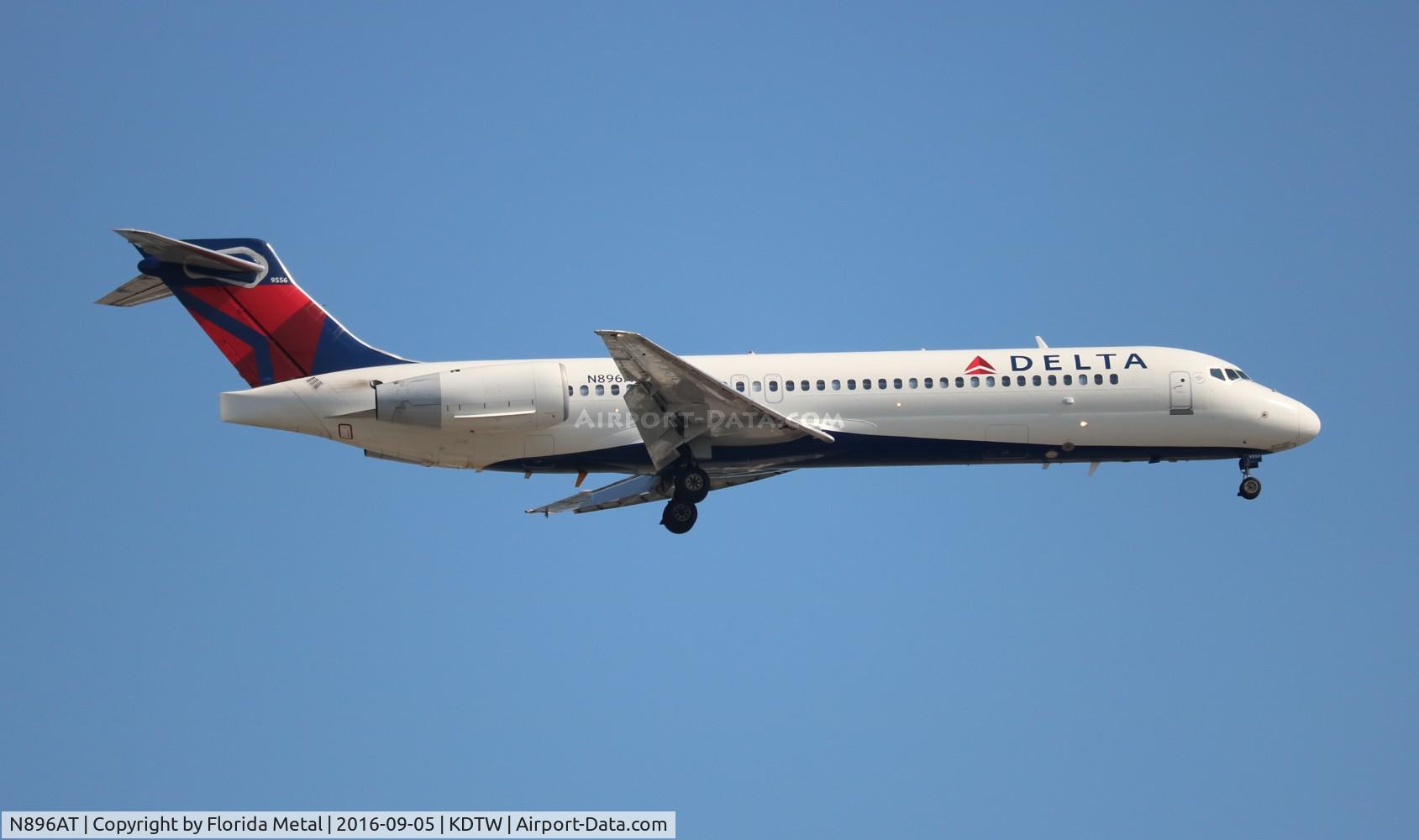 N896AT, 2005 Boeing 717-200 C/N 55048, DTW spotting 2016