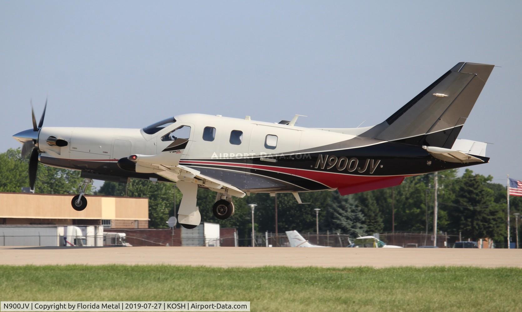 N900JV, 2014 Socata TBM-900 C/N 1026, EAA OSH 2019