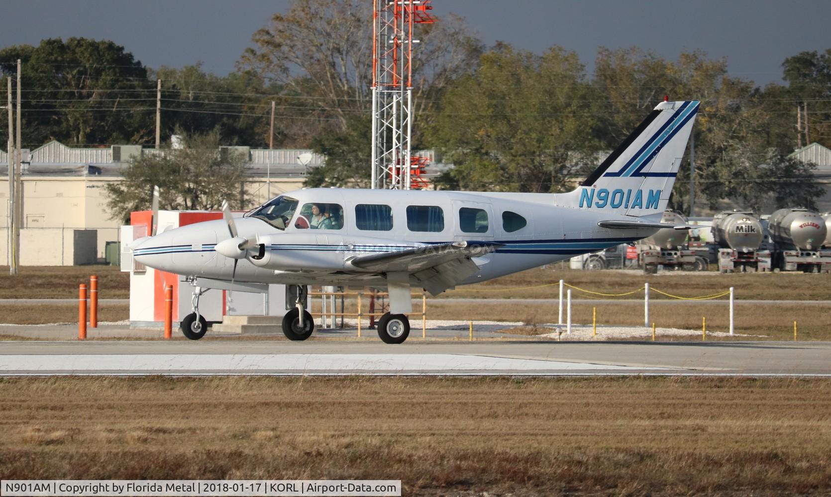 N901AM, 1971 Piper PA-31-310 Navajo C/N 31-781, ORL spotting 2018