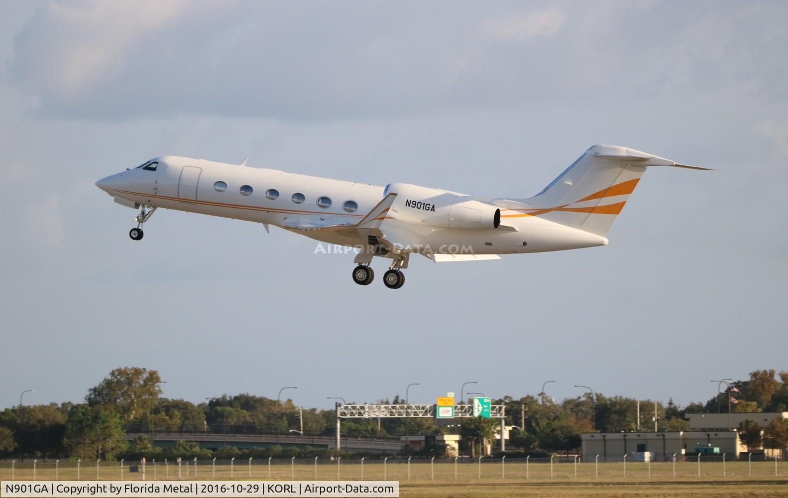N901GA, 2013 Gulfstream Aerospace GIV-X (G450) C/N 4301, NBAA ORL 2016