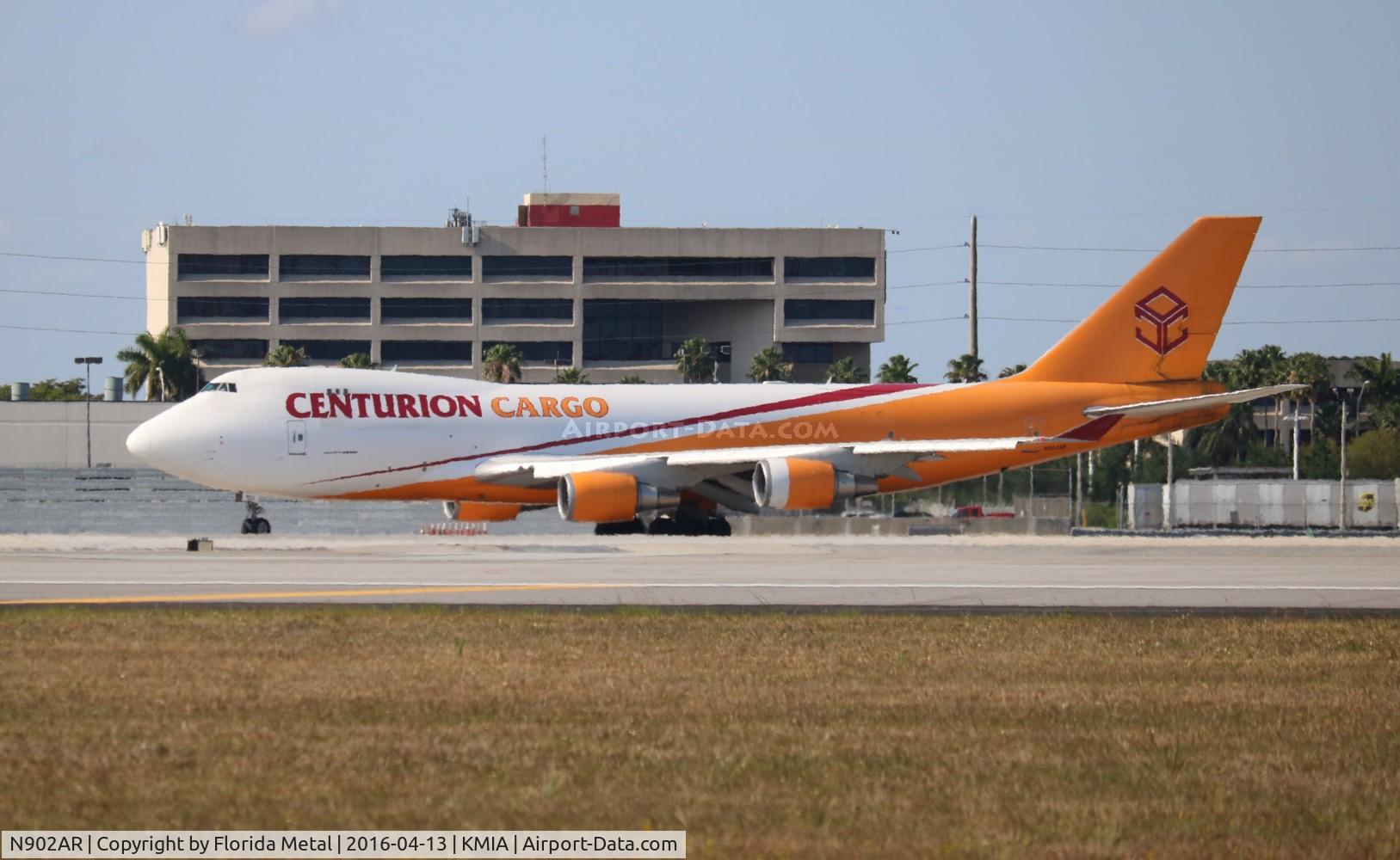 N902AR, 2004 Boeing 747-428F C/N 32870, MIA spotting 2016