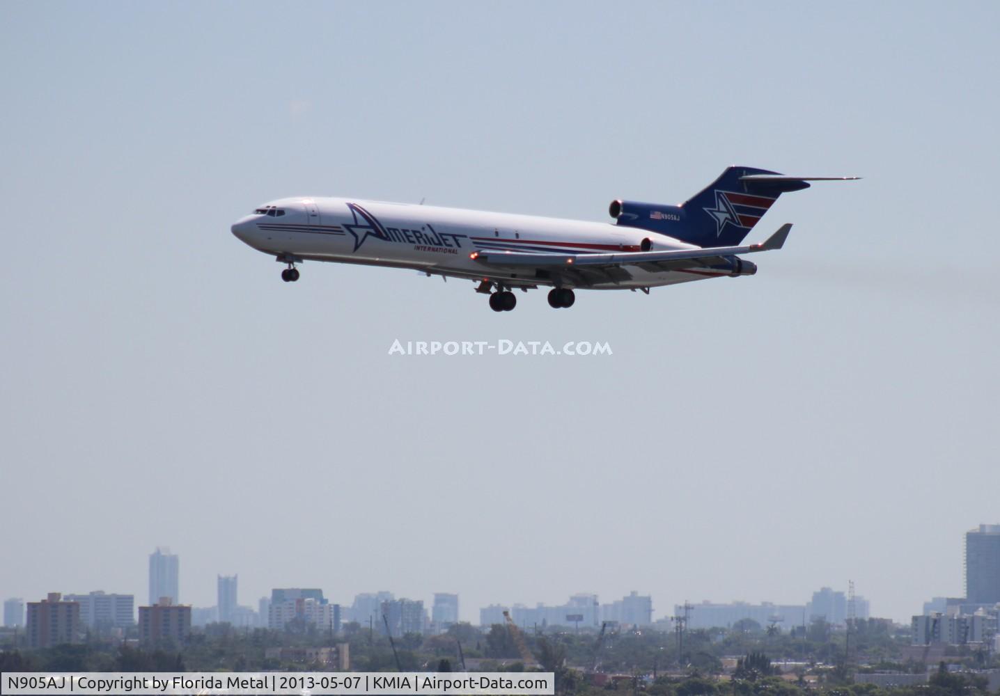 N905AJ, 1980 Boeing 727-231 C/N 21989, MIA spotting 2013