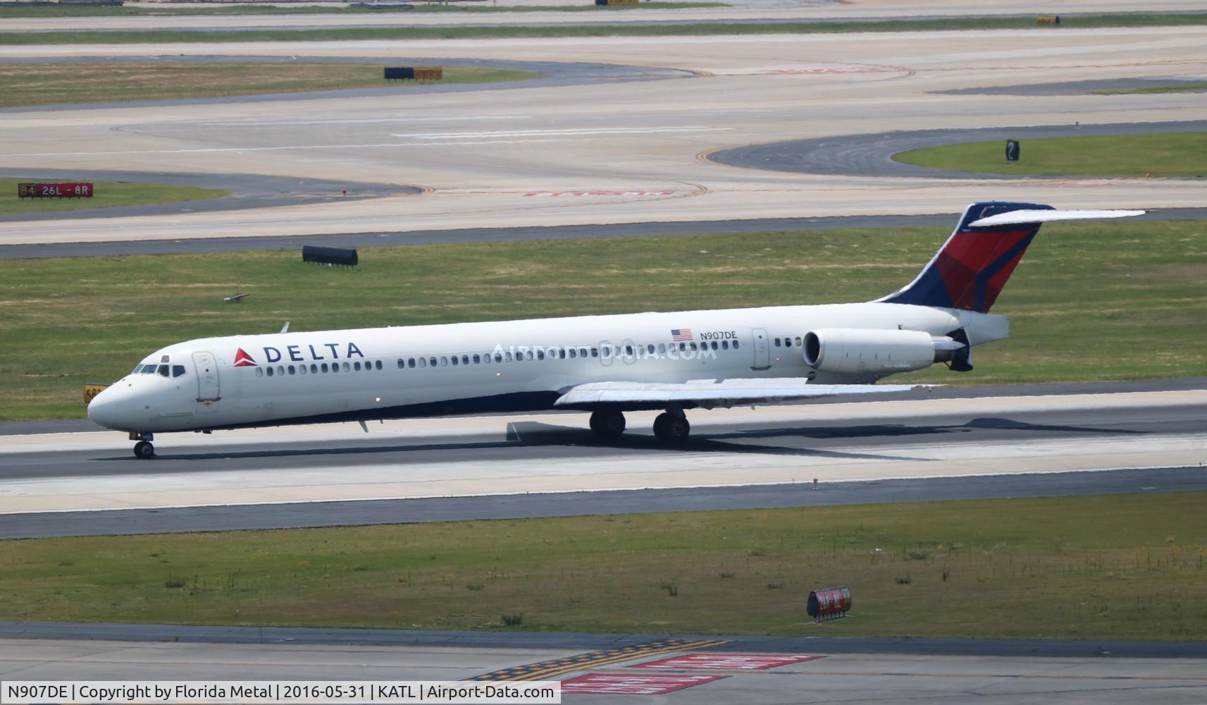 N907DE, 1992 McDonnell Douglas MD-88 C/N 53416, ATL spotting 2016