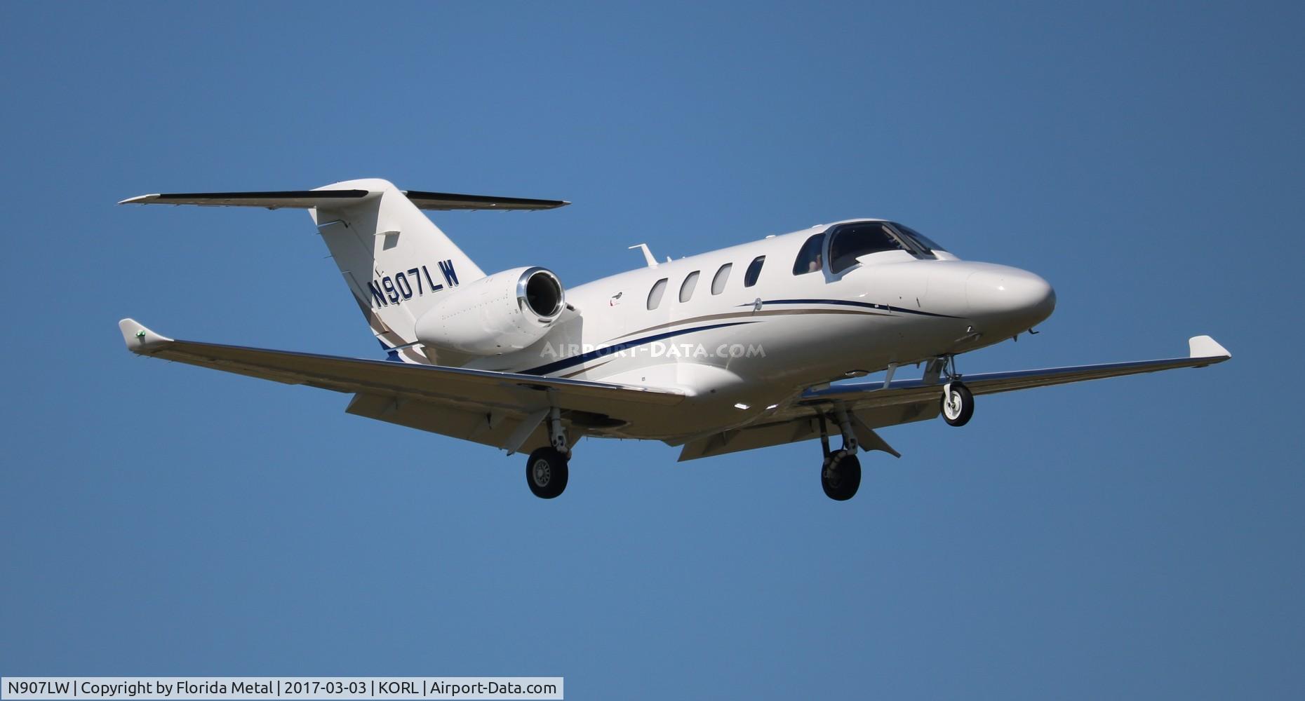 N907LW, 2015 Cessna 525 Citation M2 C/N 525-0868, ORL spotting 2017