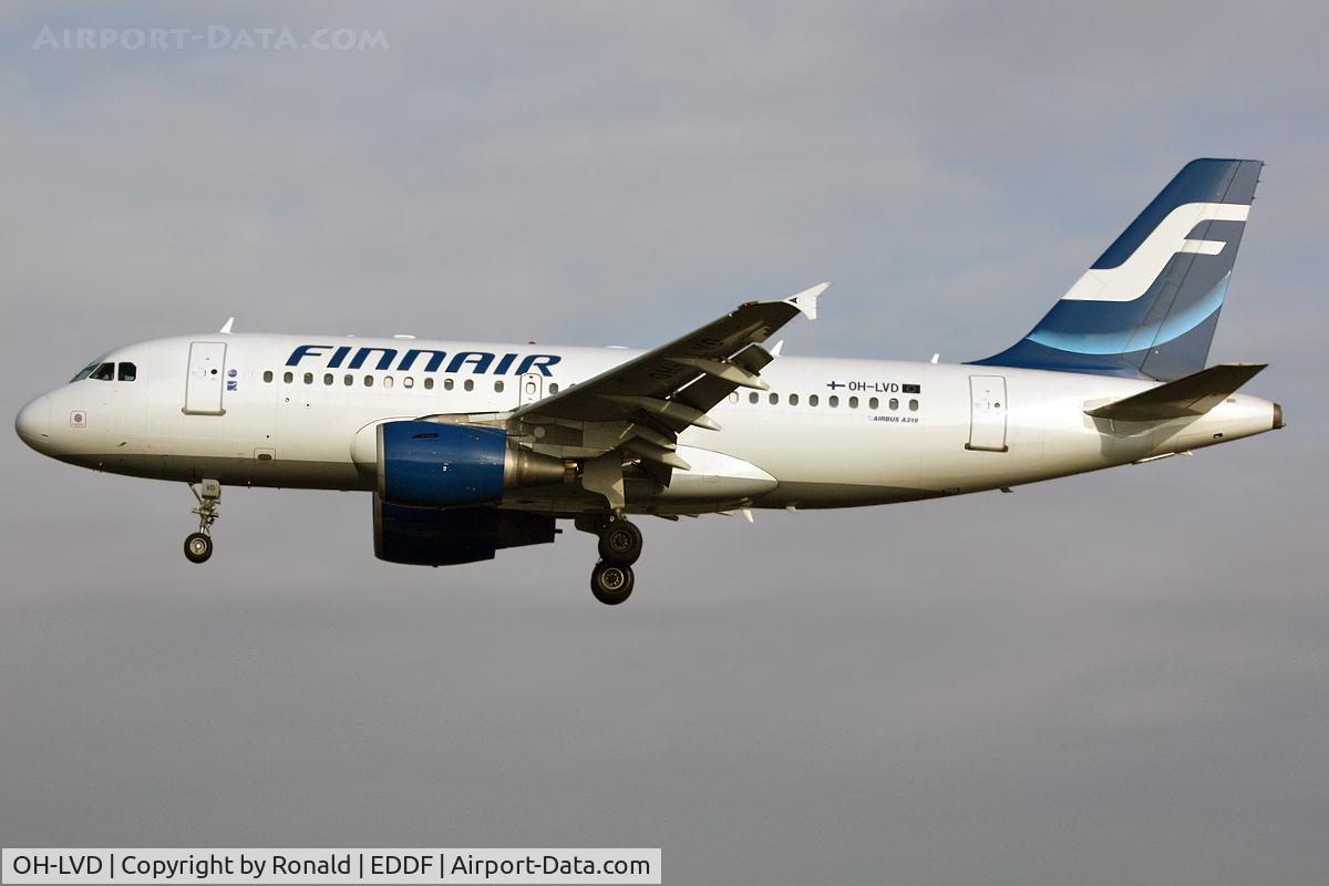 OH-LVD, 2000 Airbus A319-112 C/N 1352, at fra