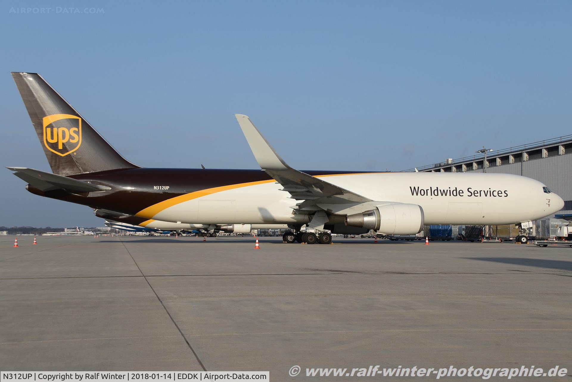 N312UP, 1996 Boeing 767-34AF C/N 27763, Boeing 767-34AF - UPS United Parcel Service - 27763 - N312UP -14.01.2018 - CGN