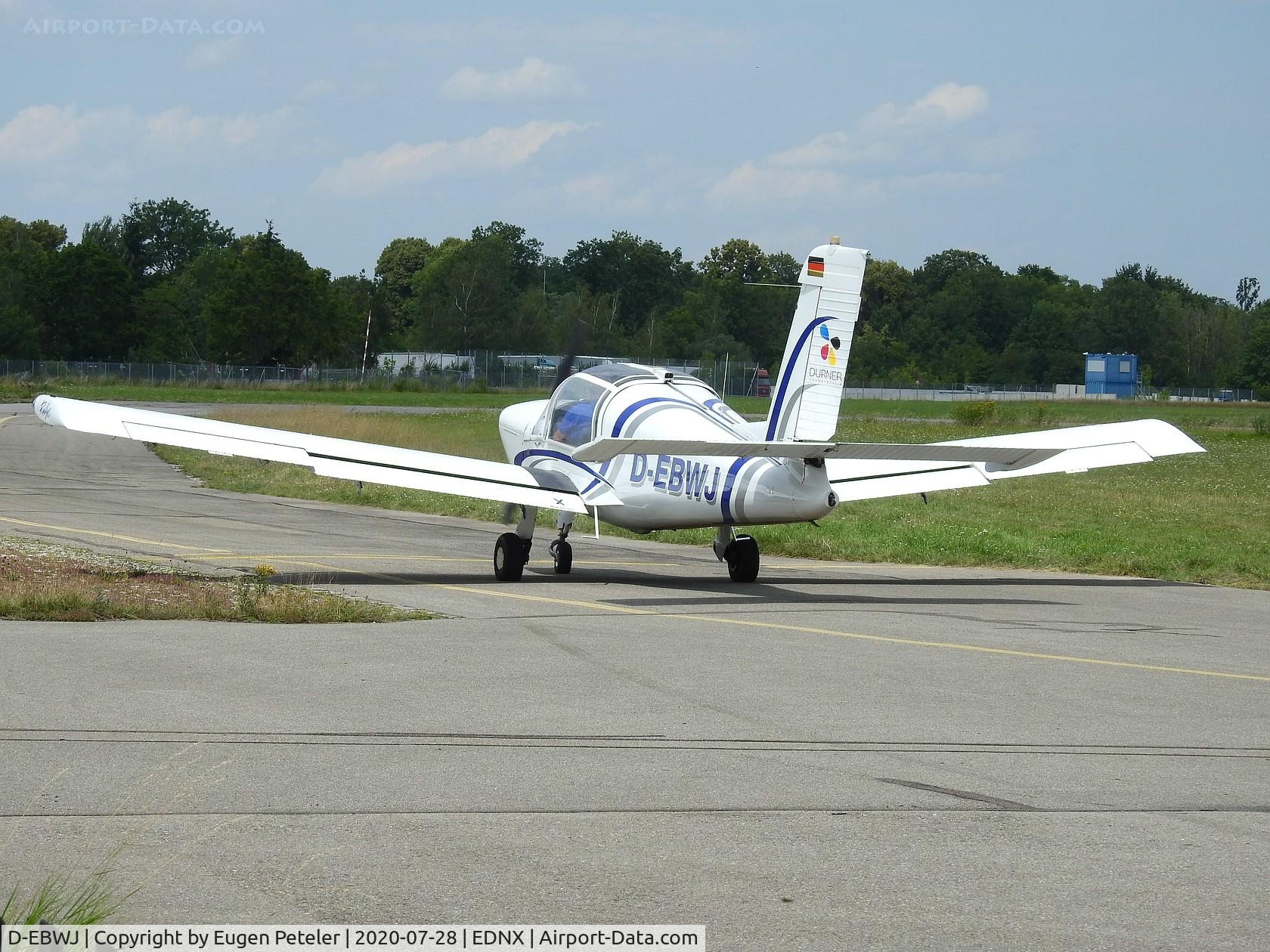 D-EBWJ, 1976 Morane-Saulnier MS.893 Rallye 150ST-D C/N 2660, On way to the runway in Schleissheim