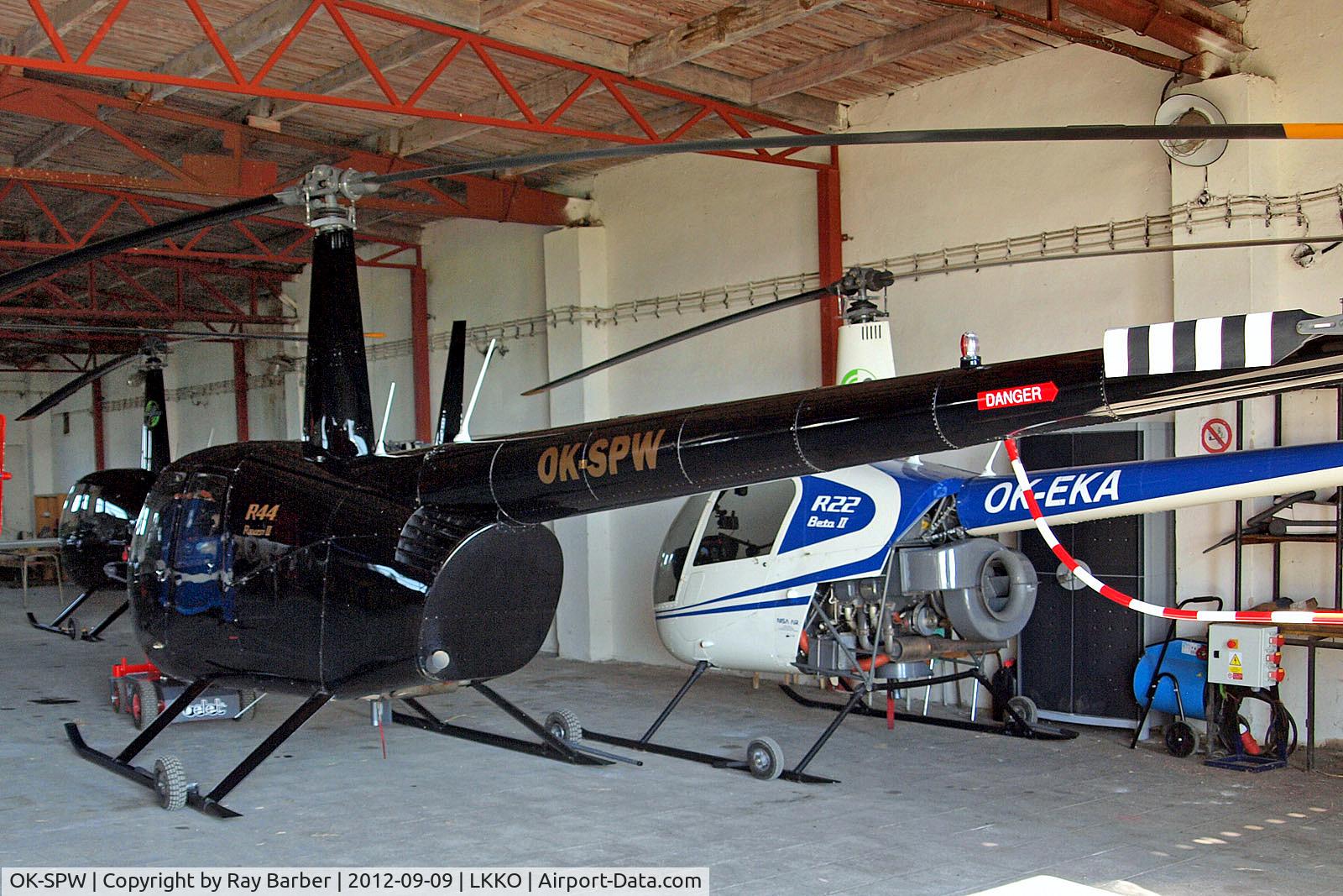 OK-SPW, 2003 Robinson R44 II C/N 10029, OK-SPW   Robinson R-44 Raven II [10029] Kolin~OK 09/09/2012