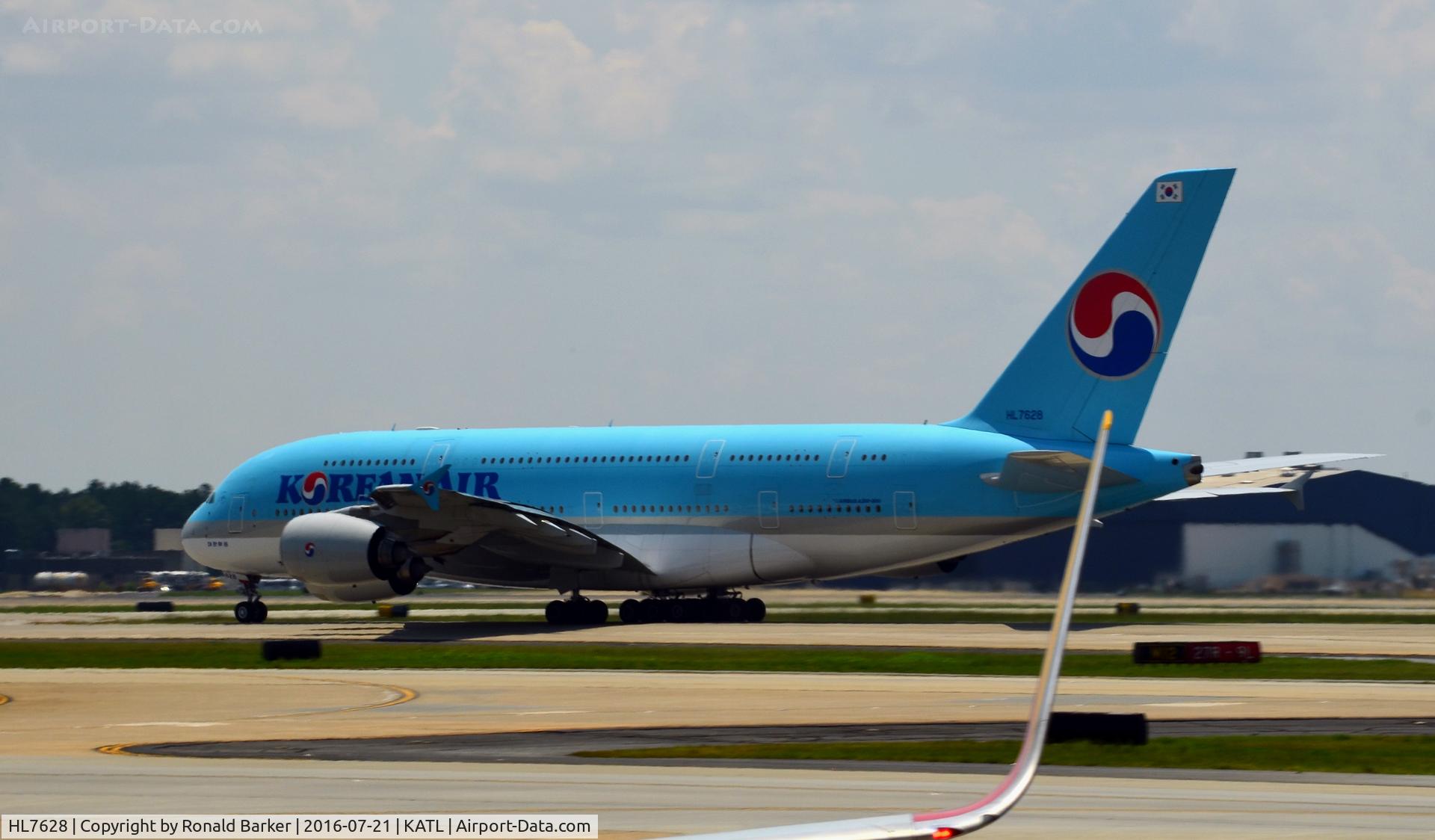 HL7628, 2014 Airbus A380-861 C/N 156, Takeoff Atlanta