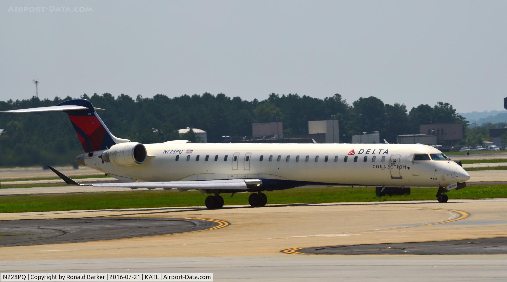 N228PQ, 2009 Bombardier CRJ-900ER (CL-600-2D24) C/N 15228, Taxi Atlanta