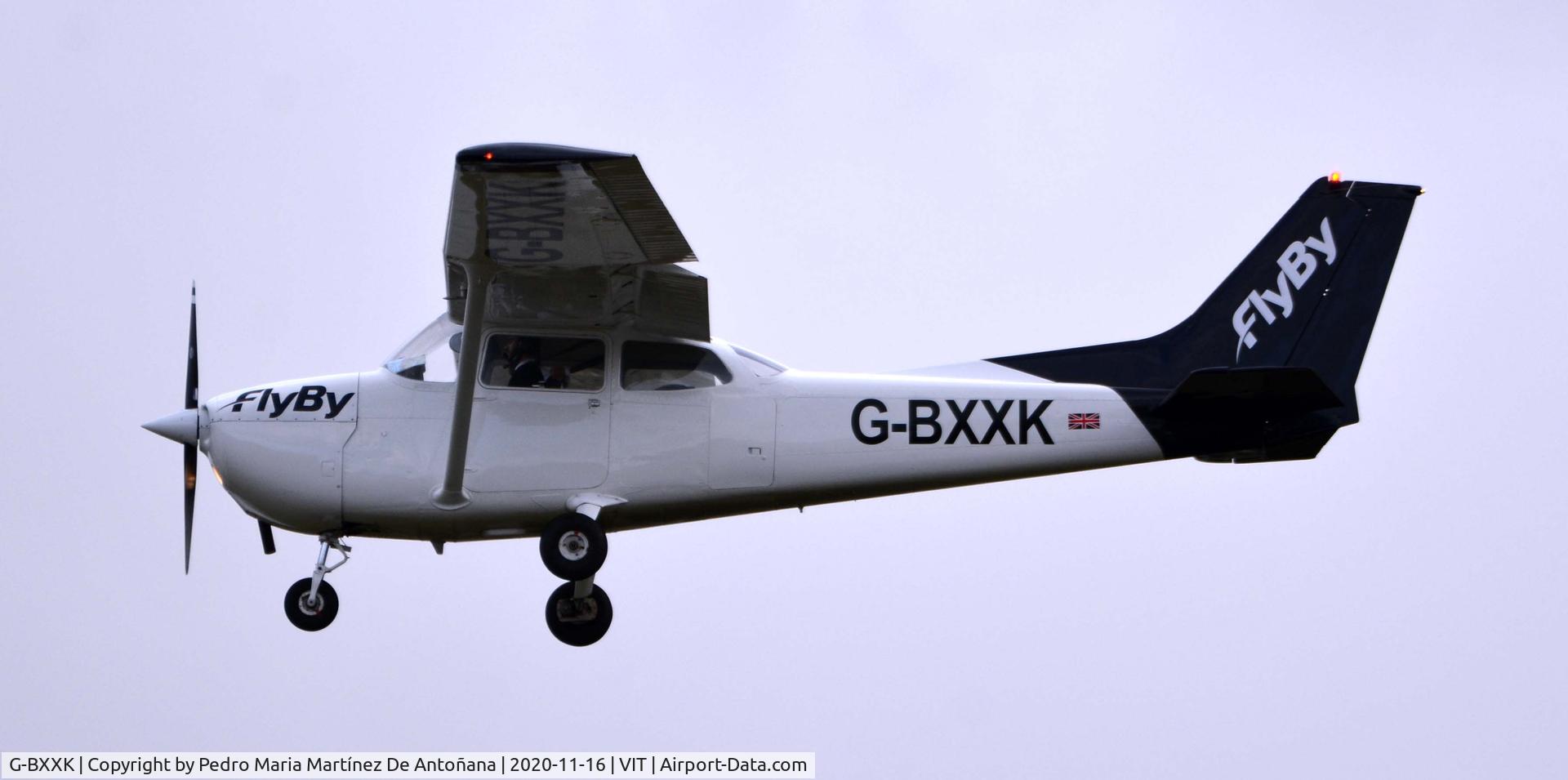 G-BXXK, 1979 Reims F172N Skyhawk C/N 1806, Aeropuerto de Foronda - Vitoria-Gasteiz - Euskadi - España