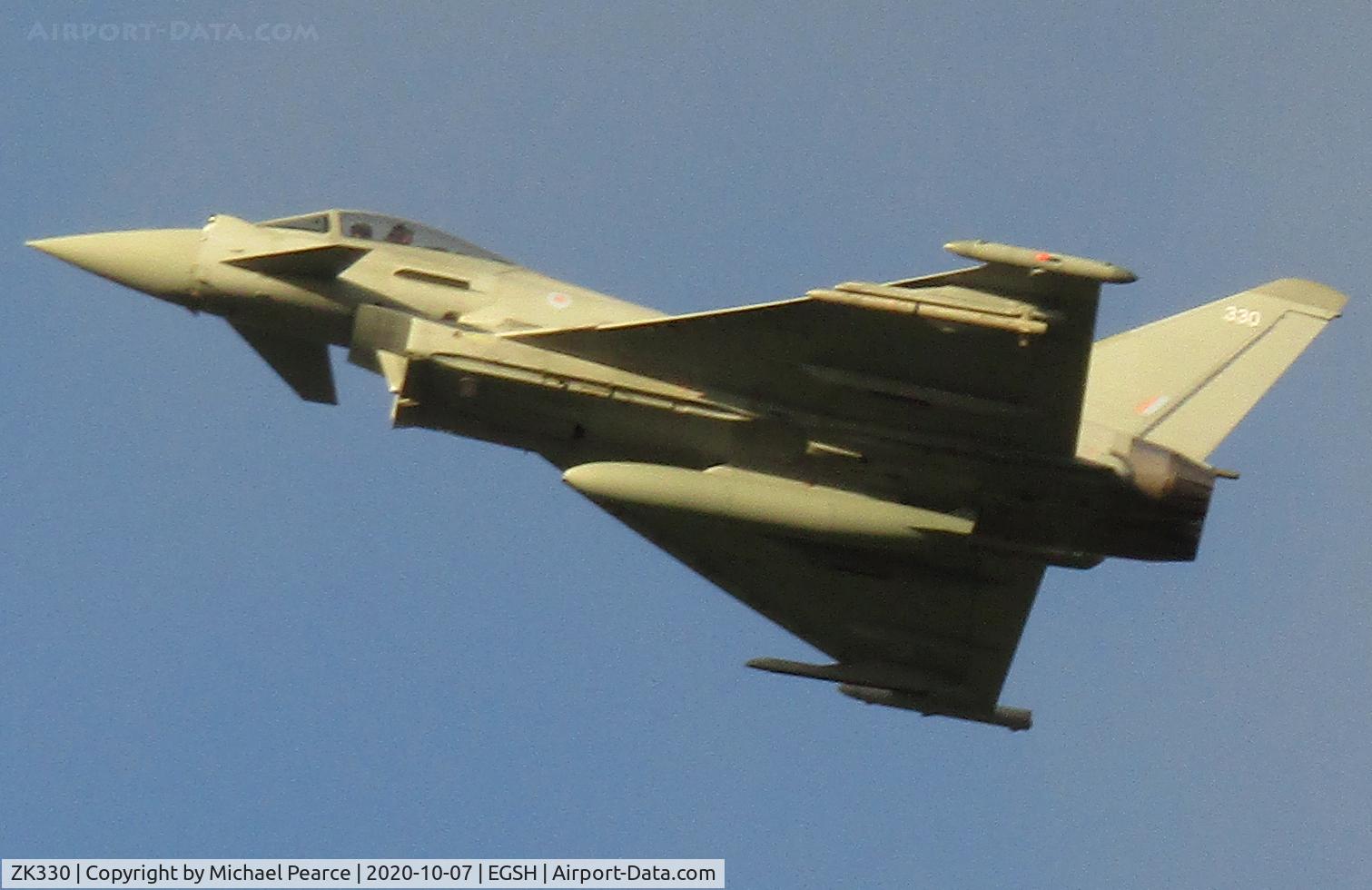 ZK330, 2011 Eurofighter EF-2000 Typhoon FGR.4 C/N BS091/340, Climbing from an approach of RWY 27.