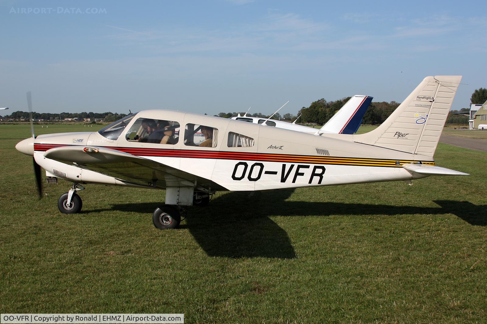 OO-VFR, Piper PA-28-181 Archer II C/N 2890200, at ehmz