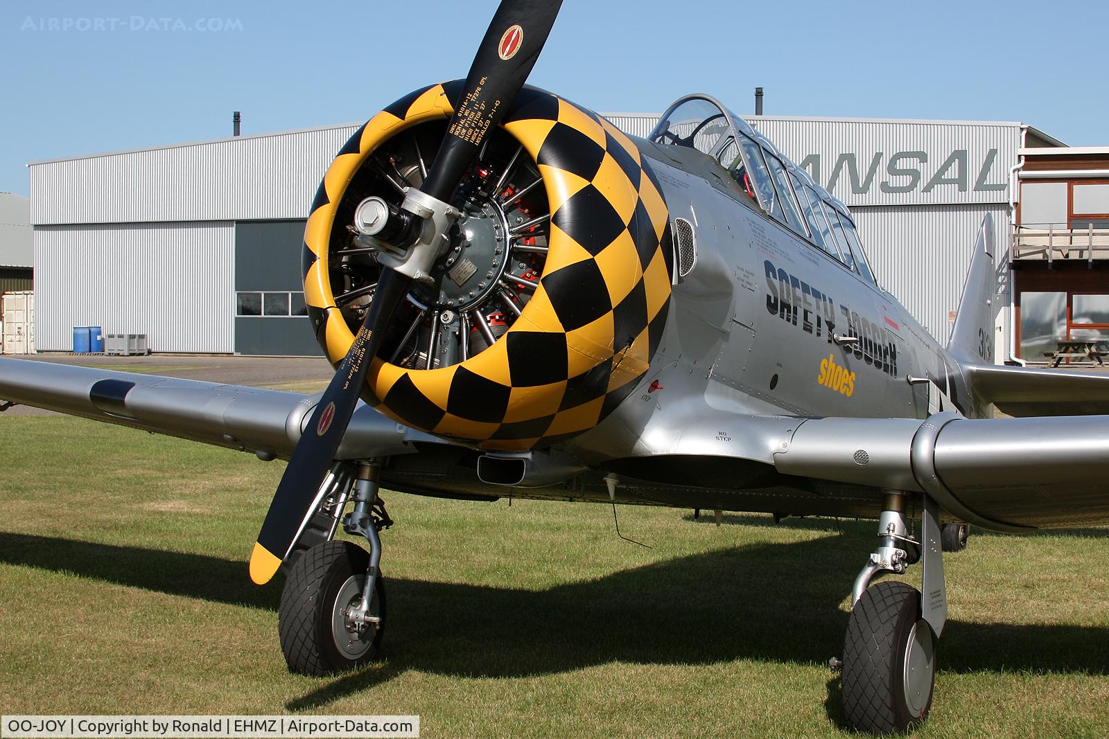 OO-JOY, 1944 North American AT-6D Texan C/N 121-42228, at ehmz