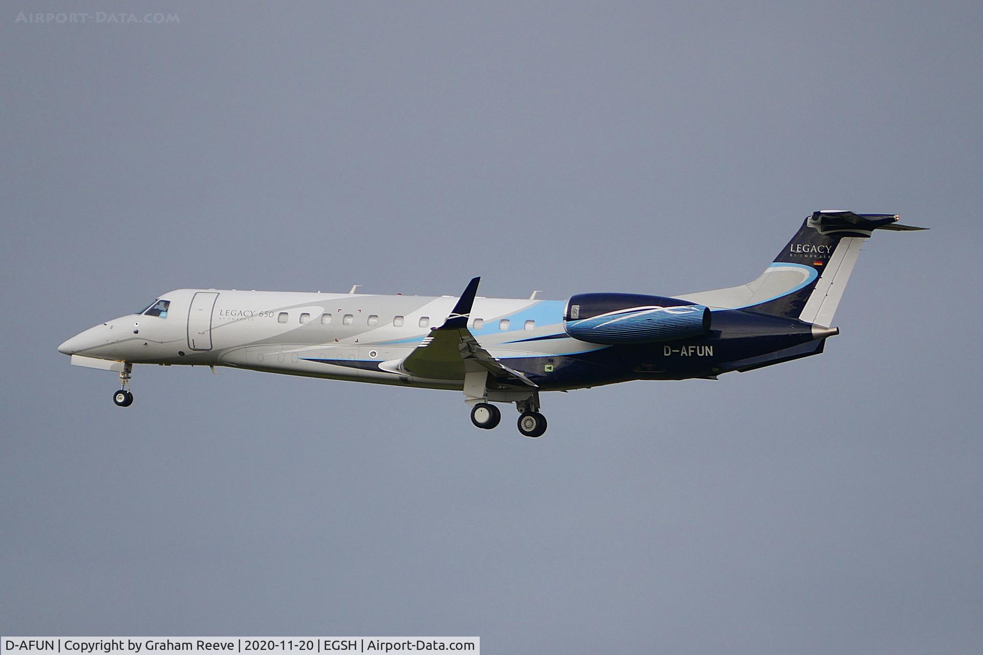D-AFUN, 2013 Embraer EMB-135BJ Legacy 650 C/N 14501168, On approach to Norwich.