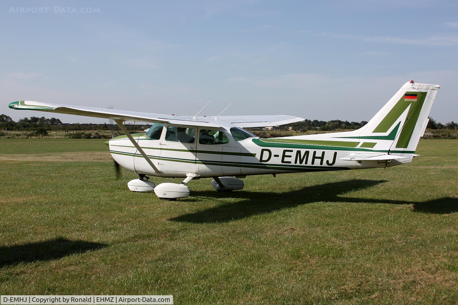 D-EMHJ, Reims F172P Skyhawk II C/N 2064, at ehmz
