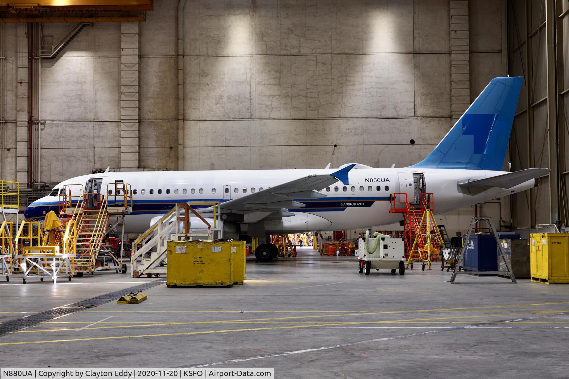 N880UA, 2005 Airbus A319-132 C/N 2426, Ex China Southern Airlines SFO 2020.