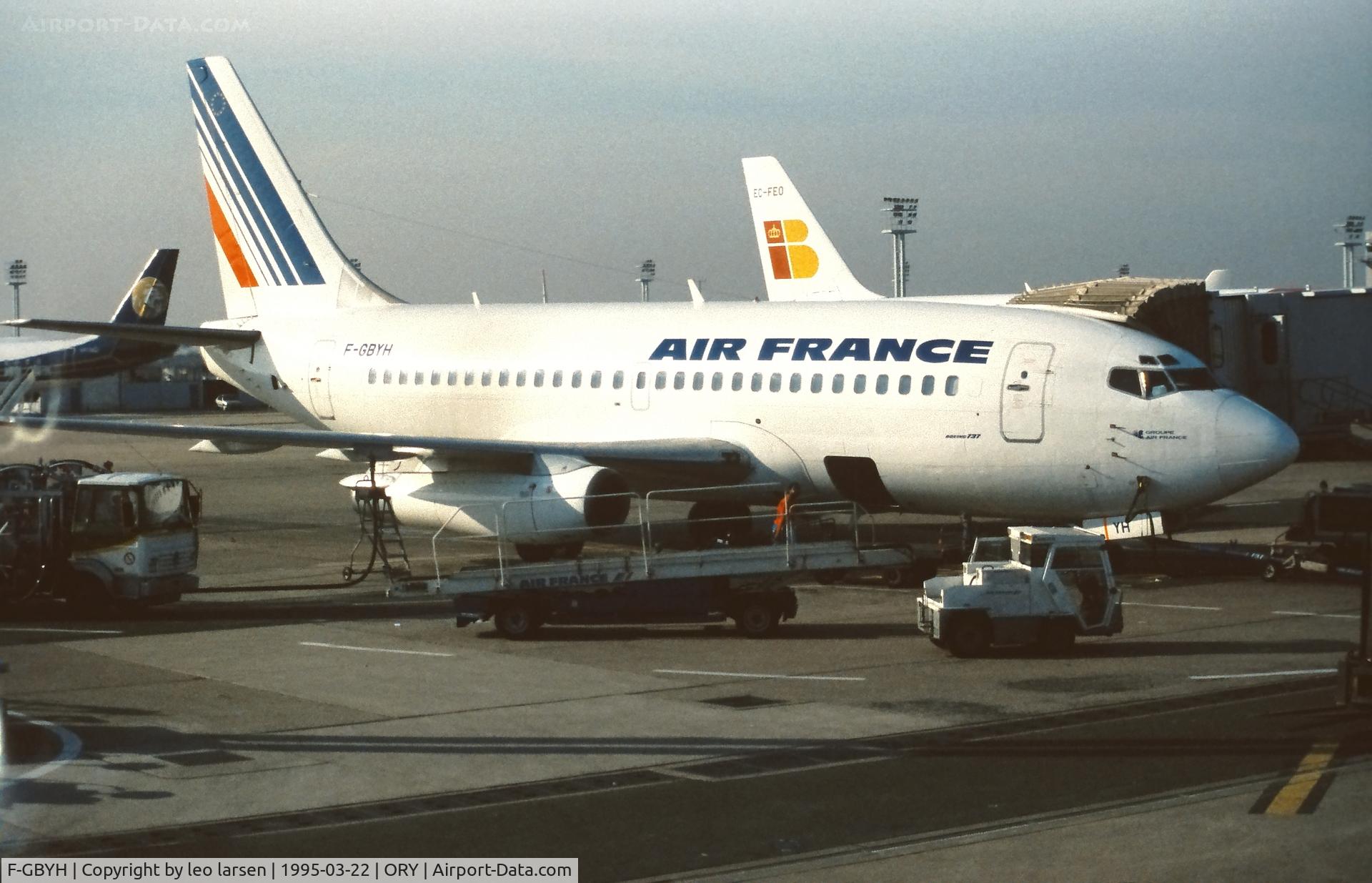 F-GBYH, 1983 Boeing 737-228 C/N 23007, Paris Orly 22.3.1995
