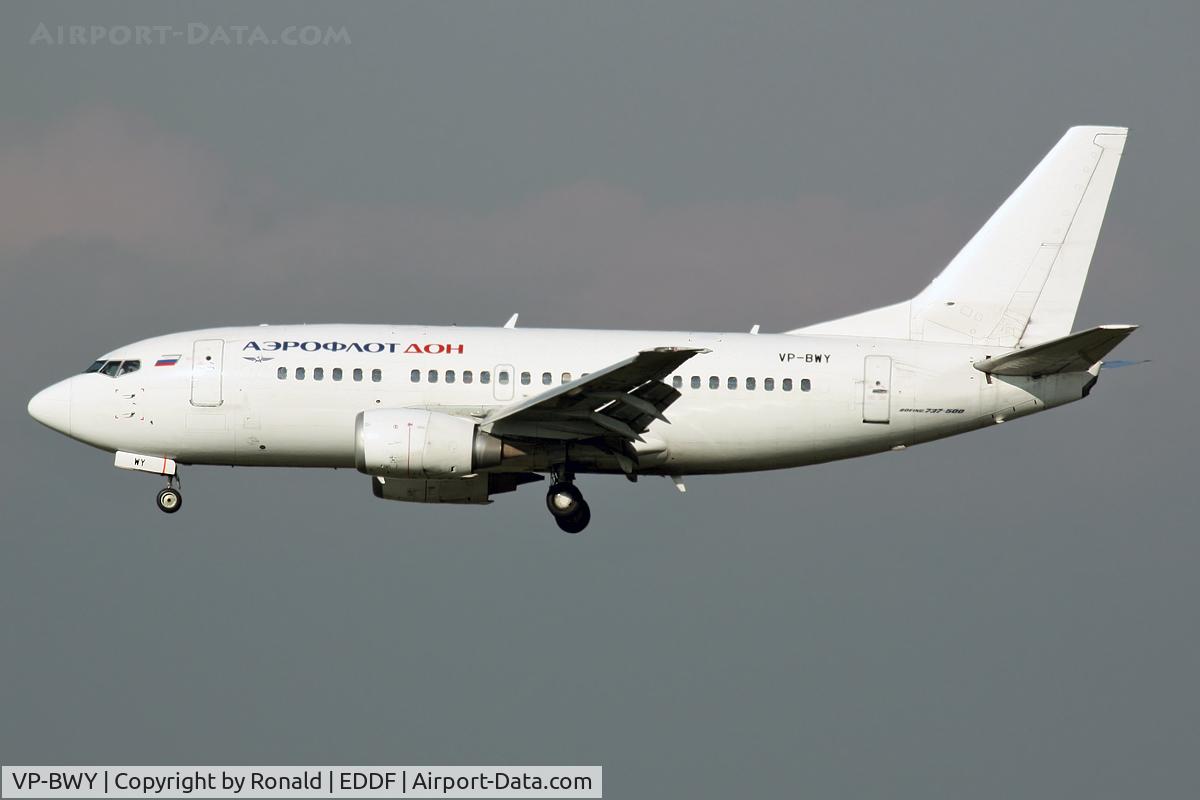 VP-BWY, Boeing 737-528 C/N 27305/2574, at fra