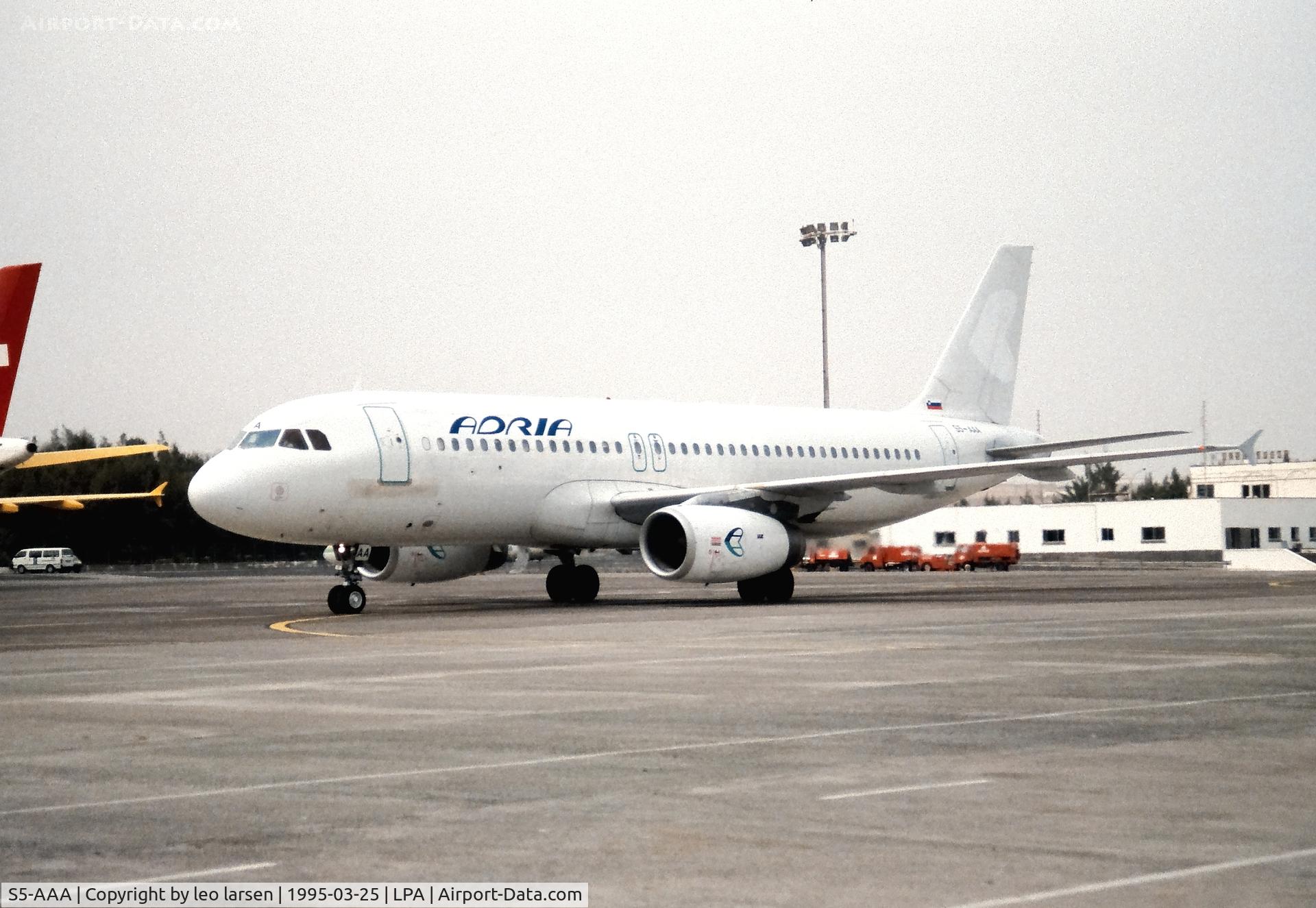 S5-AAA, 1988 Airbus A320-231 C/N 0043, Las Palmas 25.3.1995
