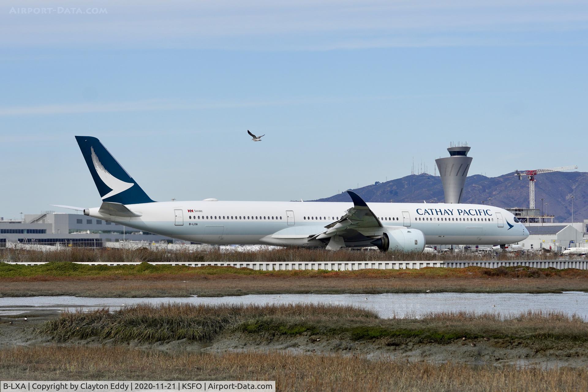 B-LXA, 2017 Airbus A350-1041 C/N 0118, SFO 2020.