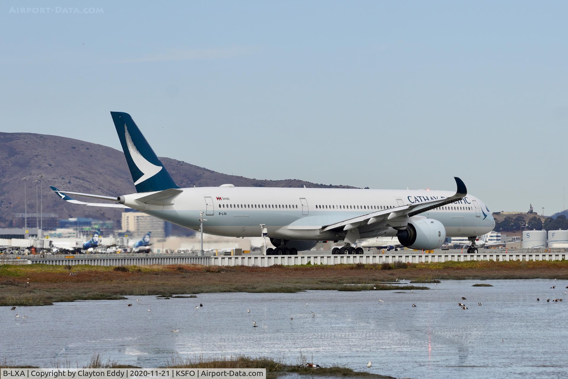 B-LXA, 2017 Airbus A350-1041 C/N 0118, SFO 2020.