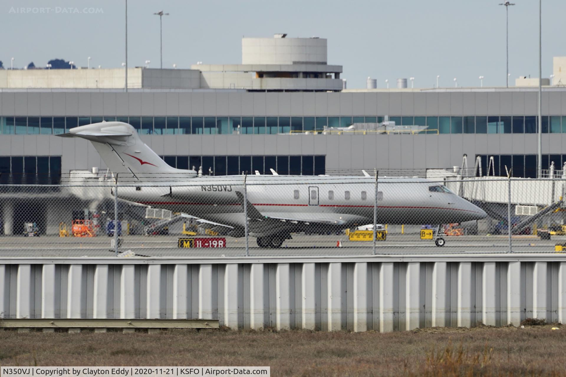 N350VJ, 2015 Bombardier Challenger 350 (BD-100-1A10) C/N 20569, SFO 2020.