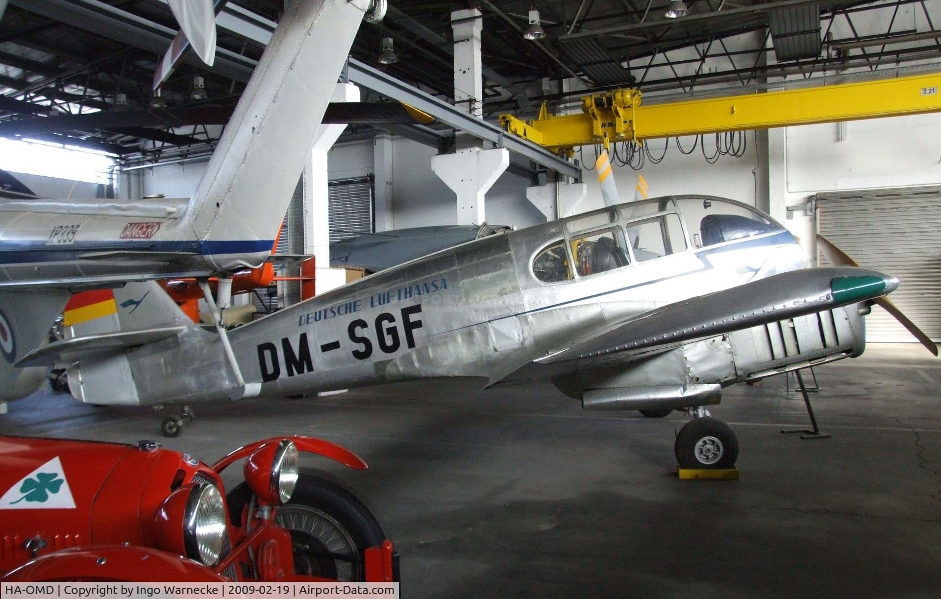 HA-OMD, 1957 Let Aero Ae-45S Super C/N 04-013, Aero 45S Super (displayed as 'DM-SGF') at the Museum für Luftfahrt und Technik, Wernigerode