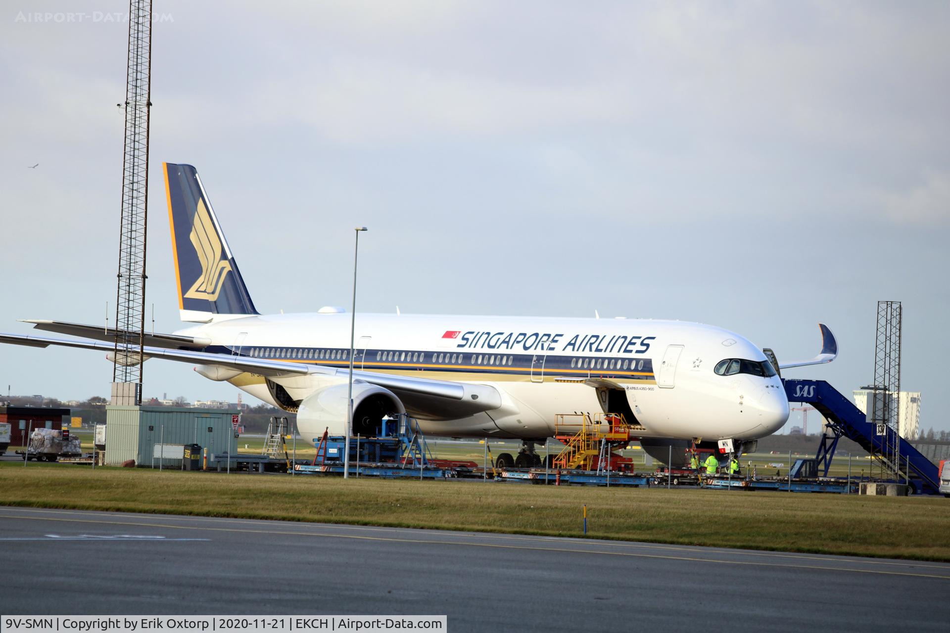 9V-SMN, 2017 Airbus A350-941 C/N 107, 9V-SMN in CPH