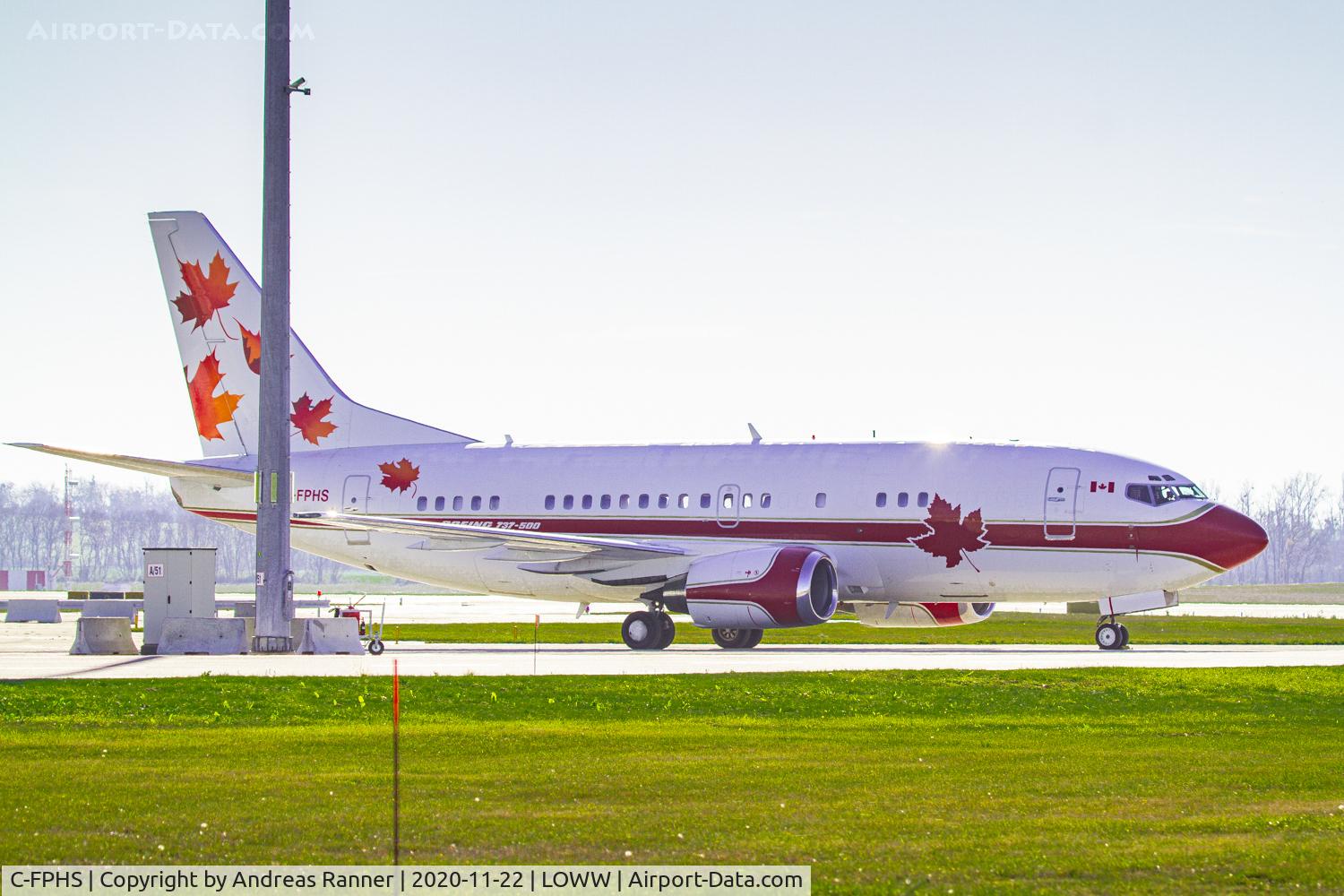 C-FPHS, 1991 Boeing 737-53A C/N 24970, Skyservice Business Aviation Boeing 737