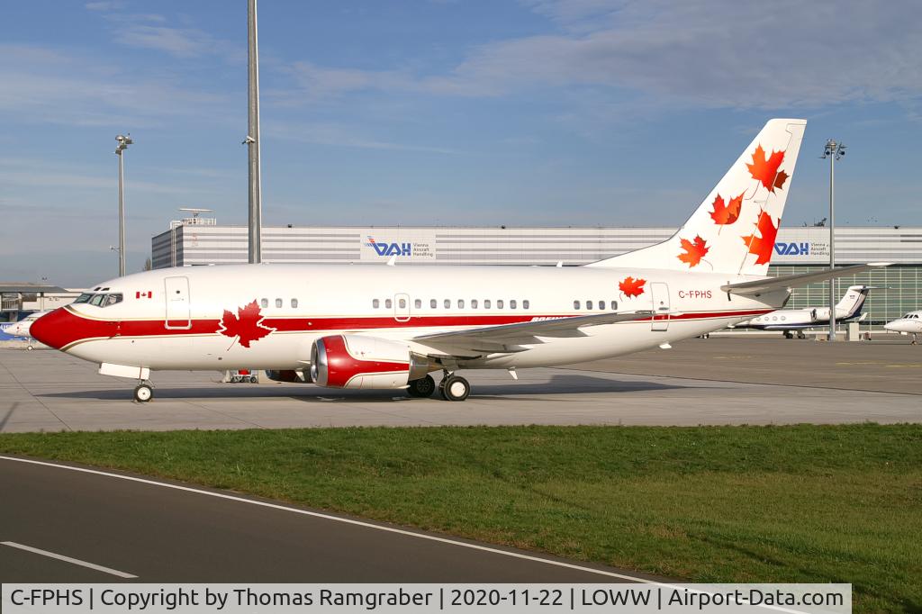 C-FPHS, 1991 Boeing 737-53A C/N 24970, Skyservice Business Aviation Boeing 737-500