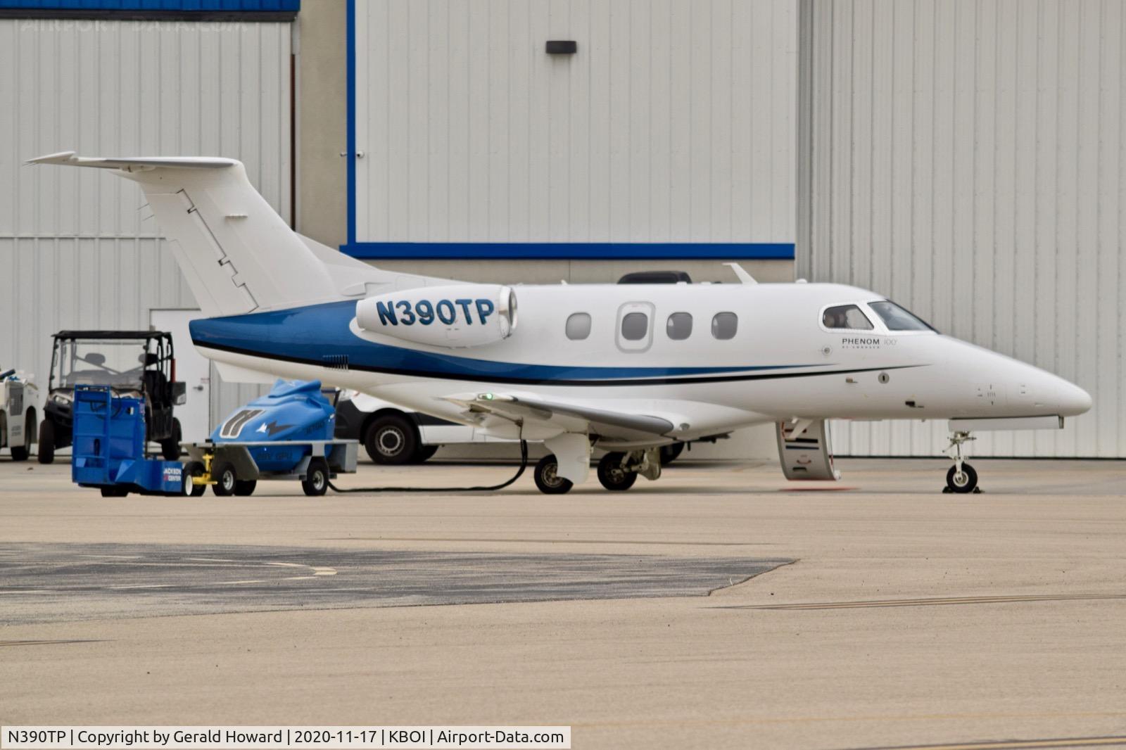 N390TP, 2009 Embraer EMB-500 Phenom 100 C/N 50000024, Parked on north GA ramp.