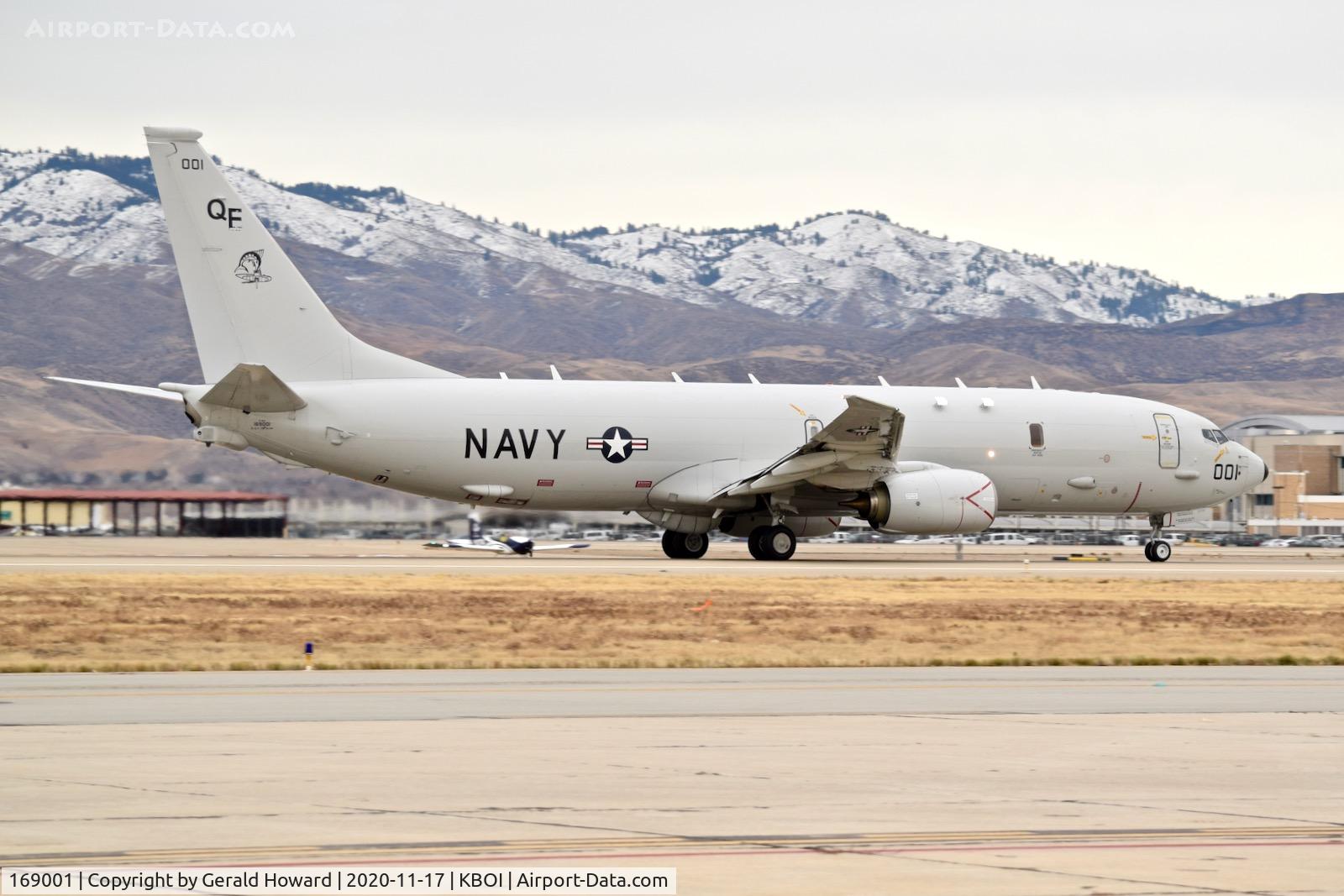 169001, 2016 Boeing P-8A Poseidon C/N 44952, Take off on 10R.