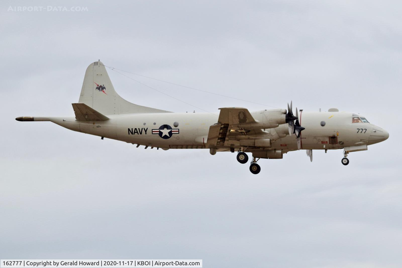 162777, 1987 Lockheed P-3C AIP Orion C/N 285G-5803, Low approach to 10R.