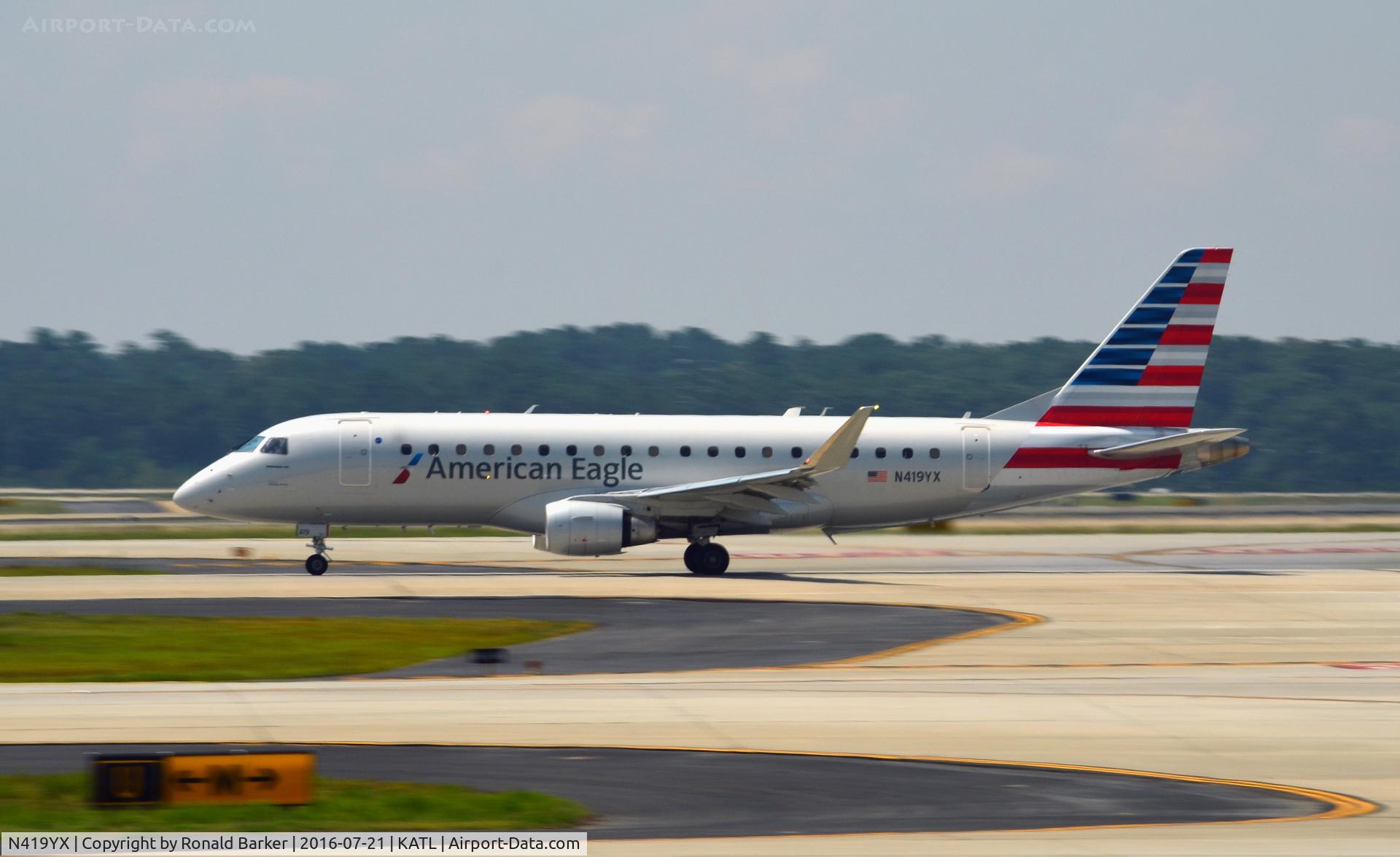 N419YX, 2013 Embraer 175LR (ERJ-170-200LR) C/N 17000384, Takeoff Atlanta