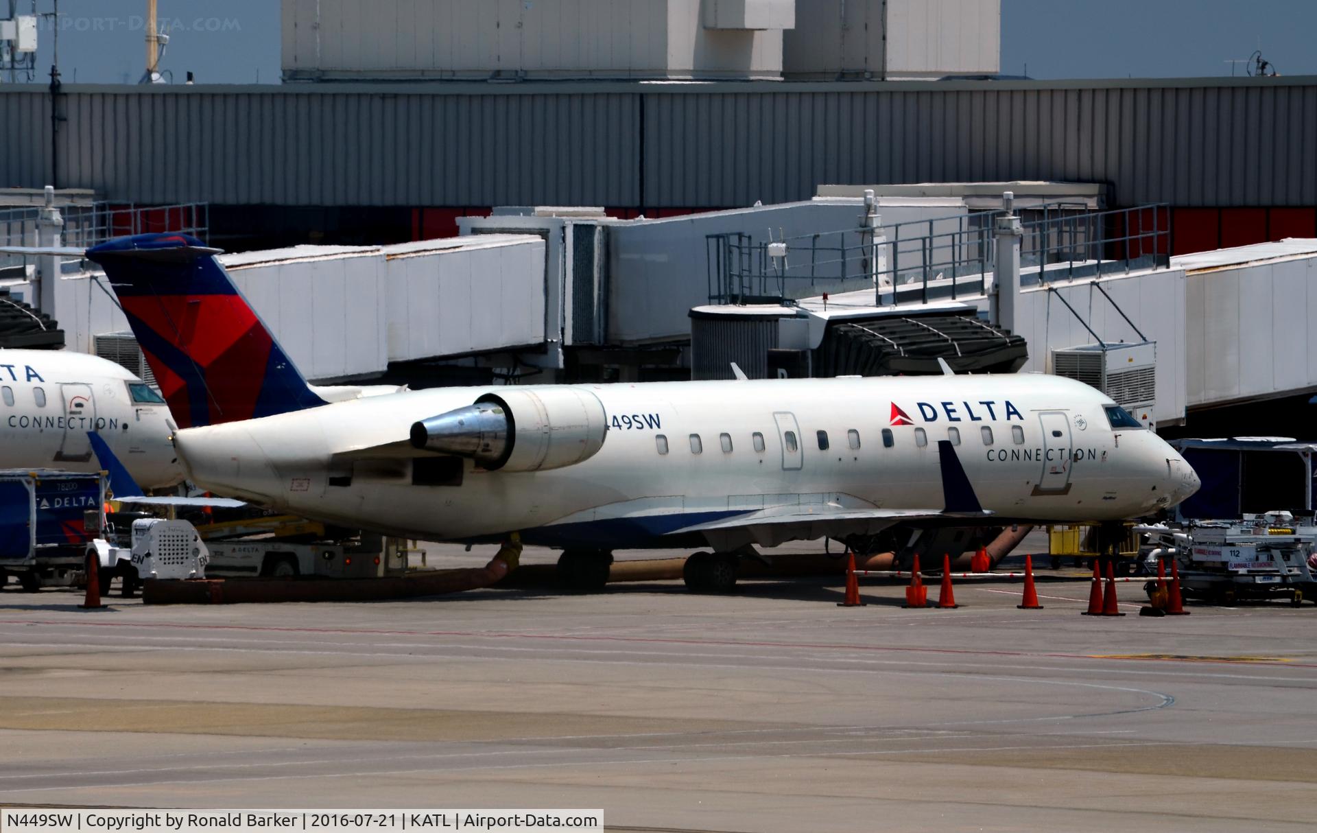 N449SW, 2002 Bombardier CRJ-200LR (CL-600-2B19) C/N 7699, At the gate Atlanta
