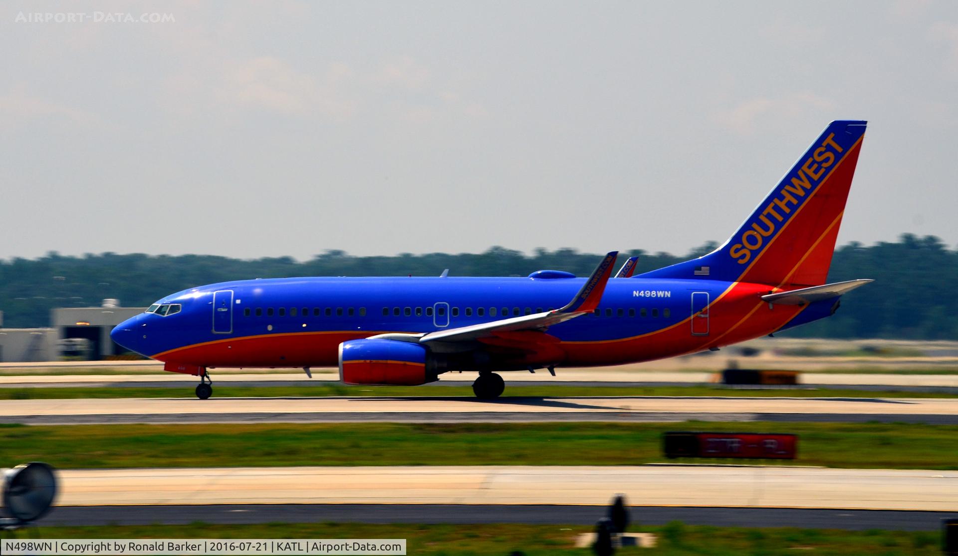 N498WN, 2005 Boeing 737-7H4 C/N 32480, Takeoff Atlanta