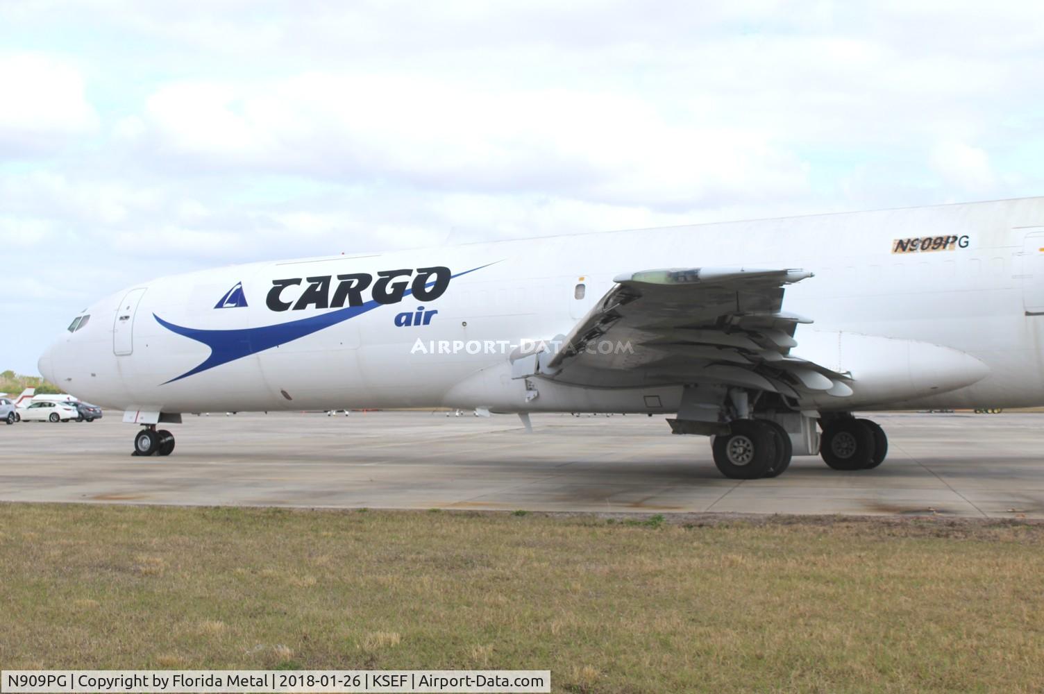 N909PG, 1979 Boeing 727-2K5 C/N 21852, Sebring 2018