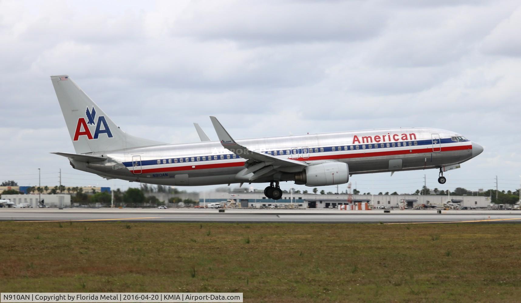 N910AN, 1999 Boeing 737-823 C/N 29512, MIA spotting 2016