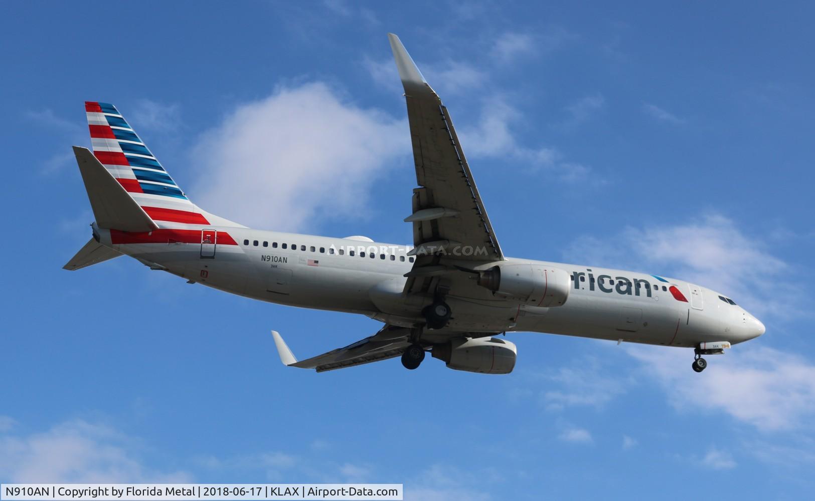 N910AN, 1999 Boeing 737-823 C/N 29512, LAX spotting 2018