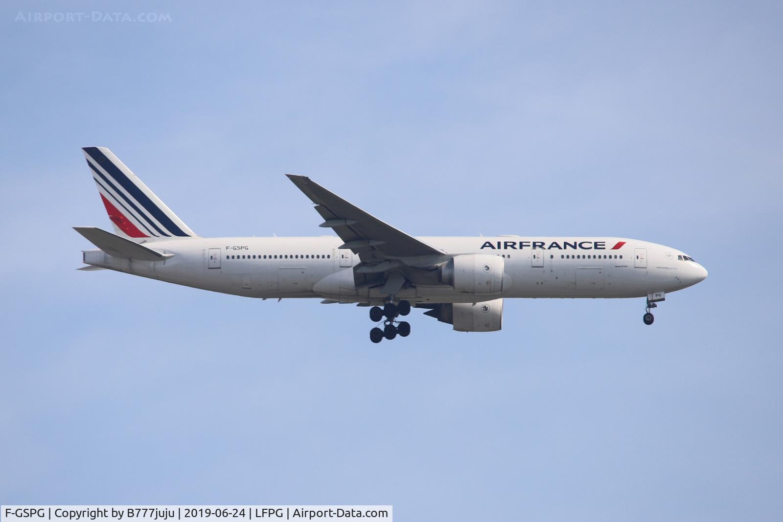 F-GSPG, 1999 Boeing 777-228/ER C/N 27609, at CDG
