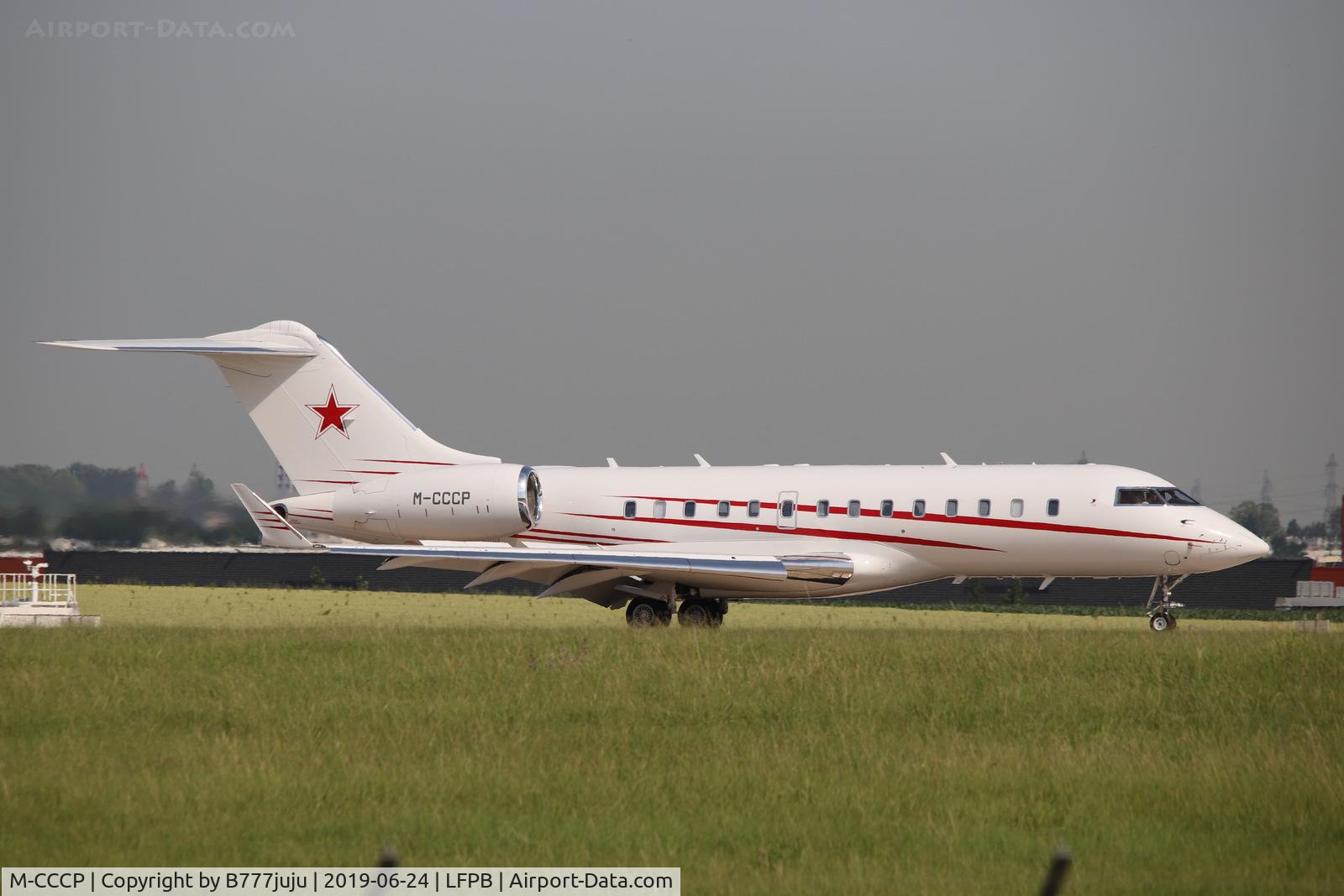 M-CCCP, 2010 Bombardier Global 5000 (BD-700-1A11) C/N 9418, at Le-Bourget