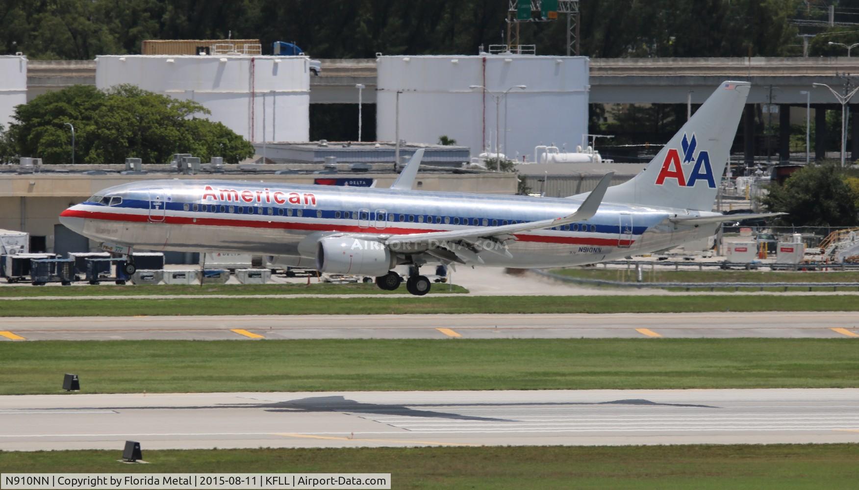 N910NN, 2012 Boeing 737-823 C/N 31160, FLL spotting 2015