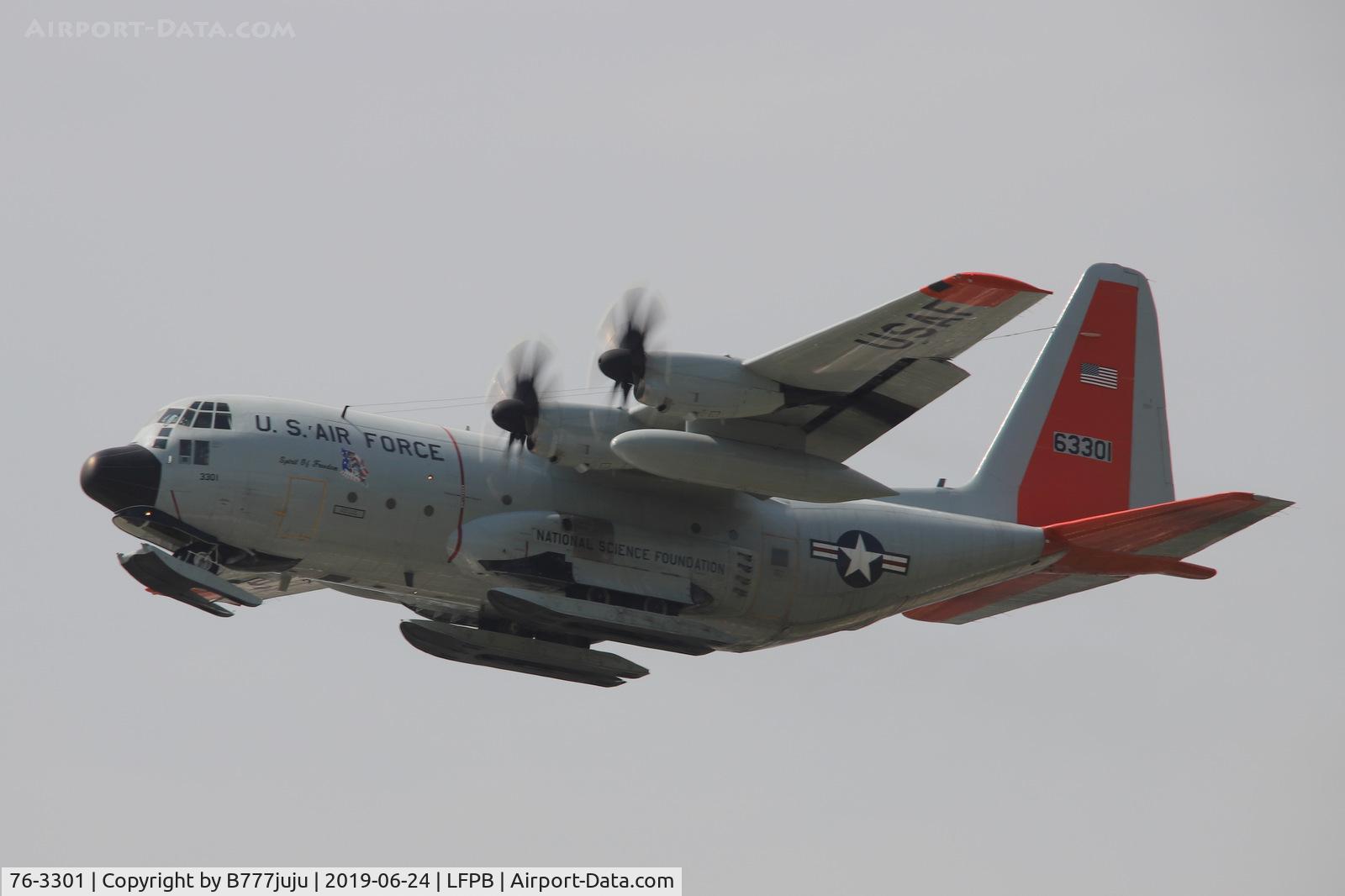 76-3301, 1976 Lockheed LC-130H Hercules C/N 382-4725, on departure from Le-Bourget