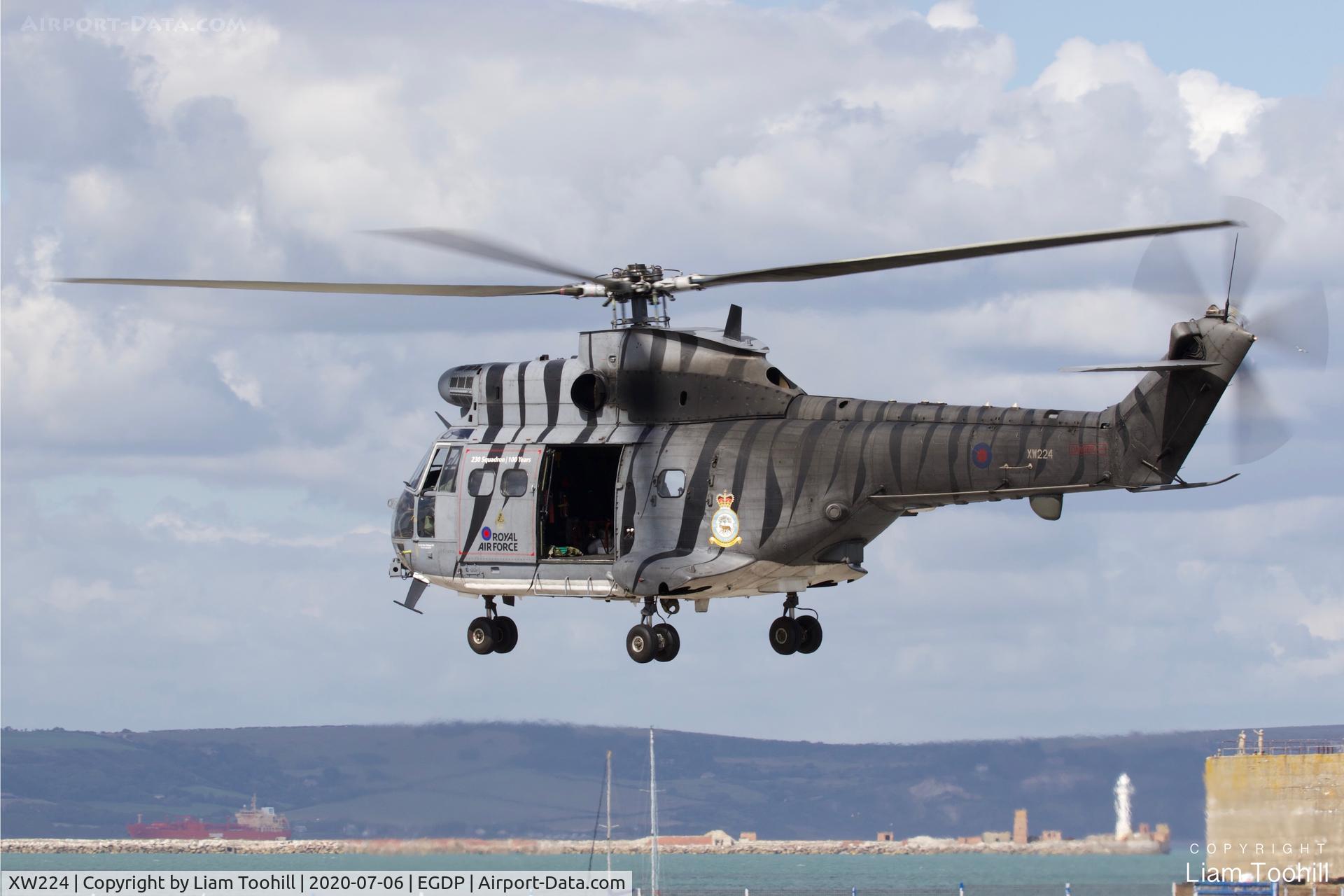 XW224, 1972 Westland Puma HC.2 C/N 1166, XW224 arriving at Portland