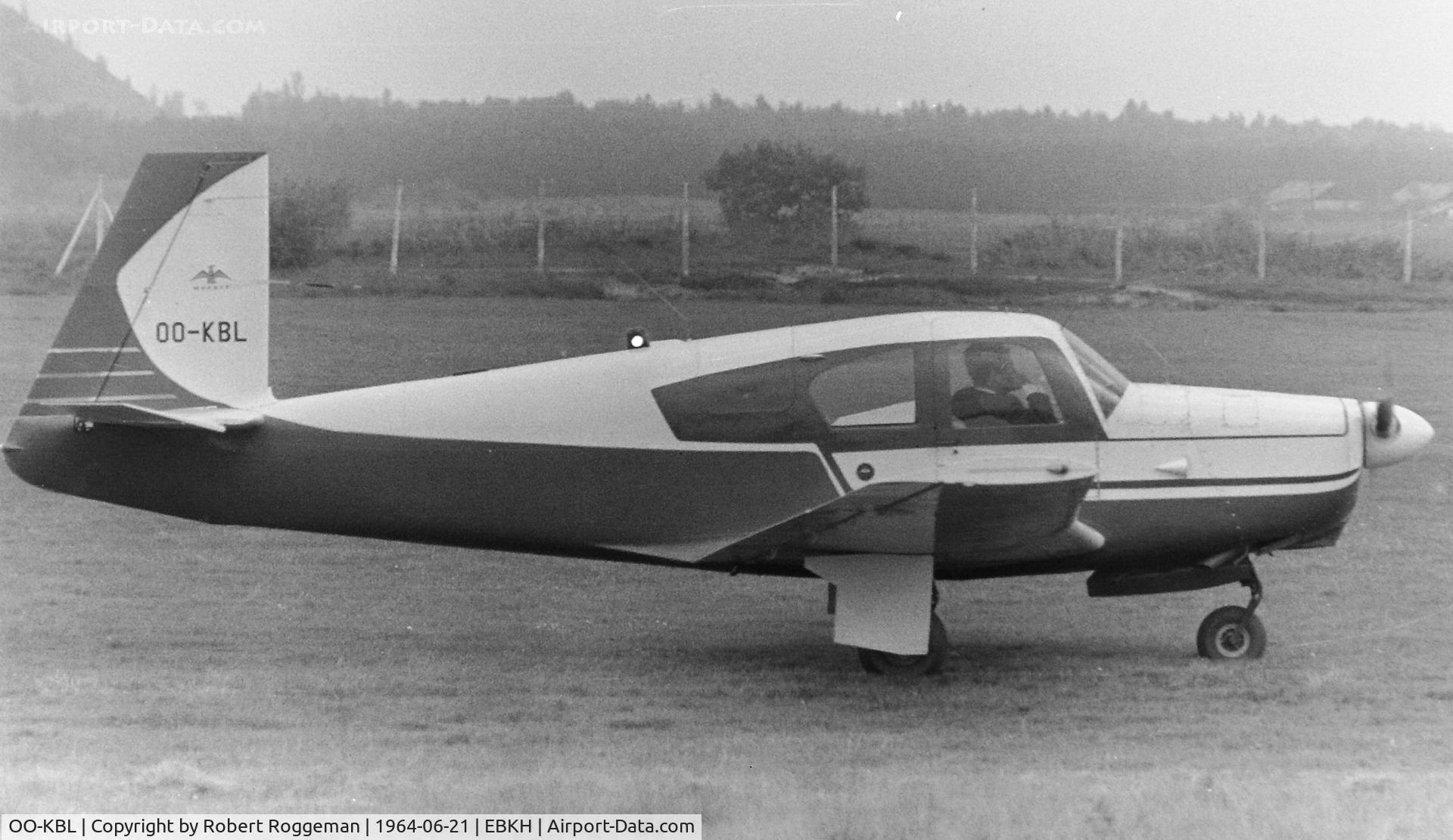 OO-KBL, Mooney M20A C/N 1293, AIRSHOW.