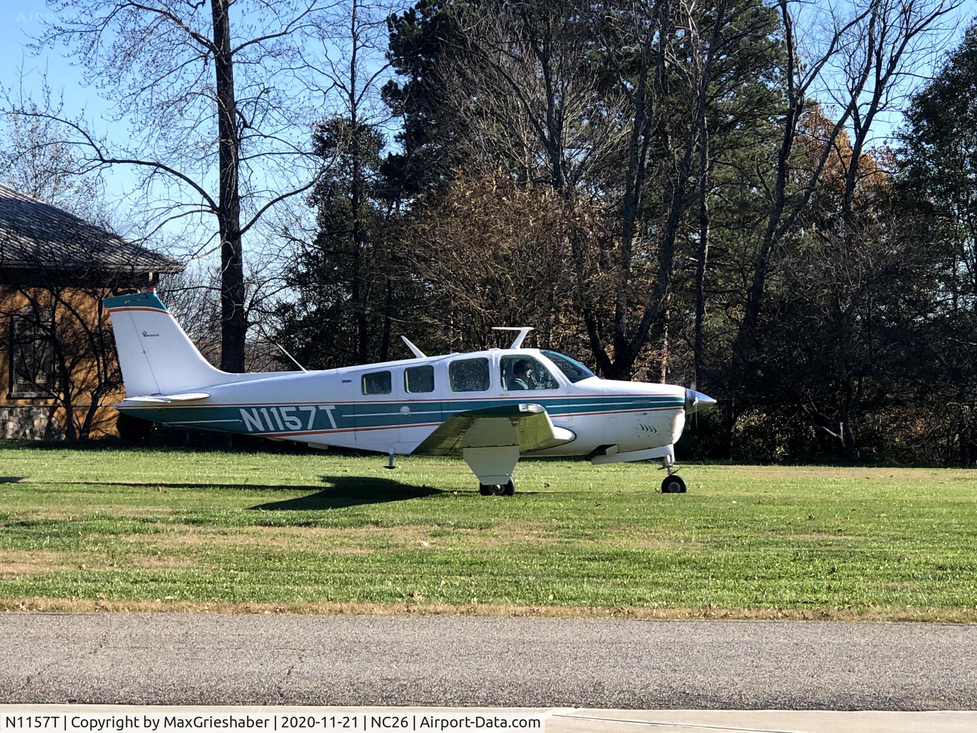 N1157T, 1975 Beech A36 Bonanza 36 C/N E-640, N1157T @ NC 26