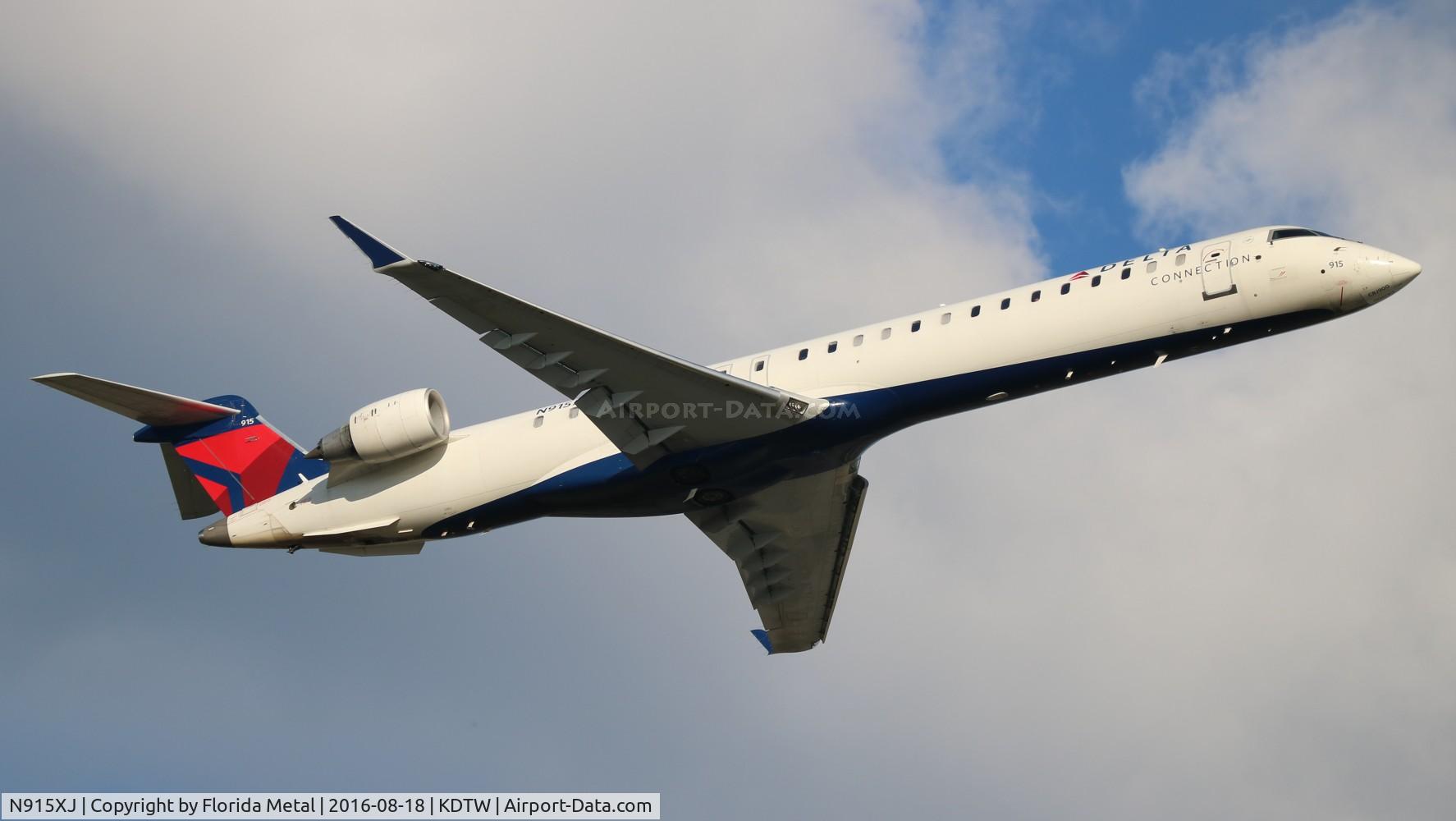 N915XJ, 2007 Bombardier CRJ-900ER (CL-600-2D24) C/N 15150, DTW spotting 2016