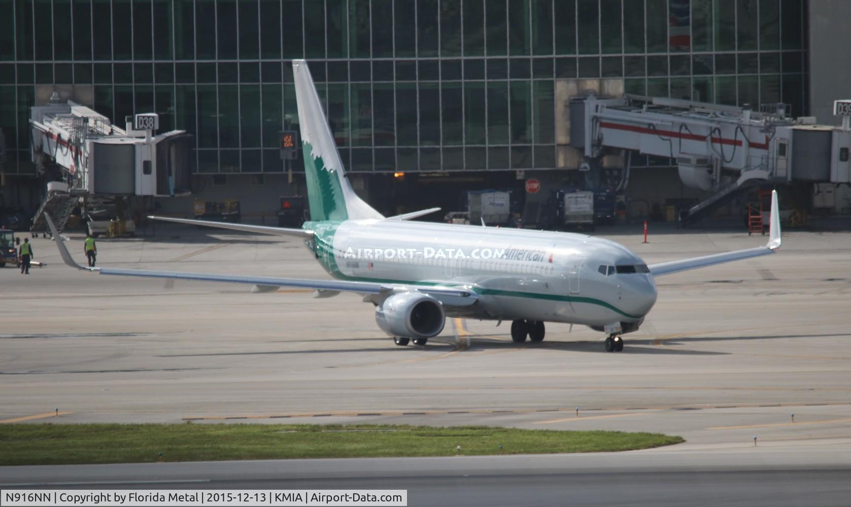 N916NN, 2012 Boeing 737-823 C/N 31163, MIA spotting 2015